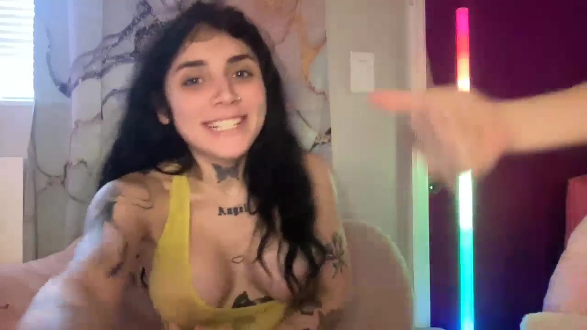 Gallery image thumbnail from JazmineJadexo's myfreecams stream on, 11/05/2023, 15:48 image 20 of 20
