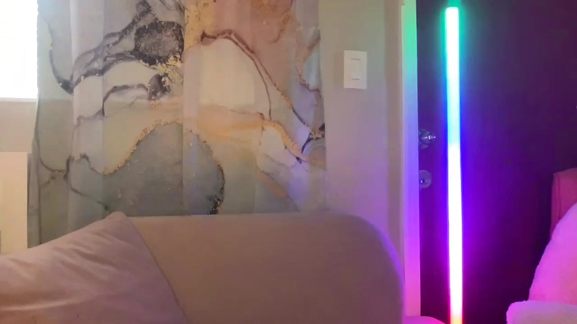 Gallery image thumbnail from JazmineJadexo's myfreecams stream on, 11/05/2023, 16:33 image 18 of 20