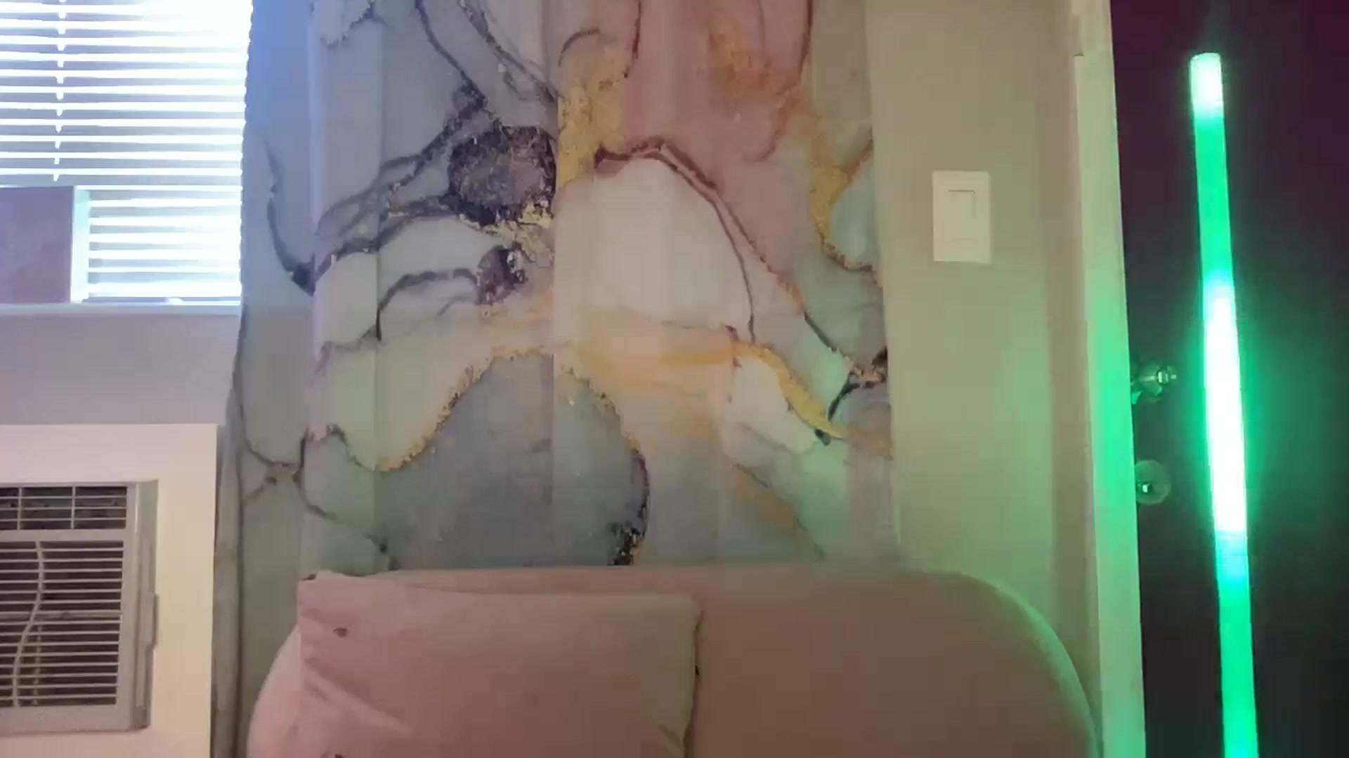 Gallery image thumbnail from JazmineJadexo's myfreecams stream on, 11/05/2023, 17:36 image 18 of 20