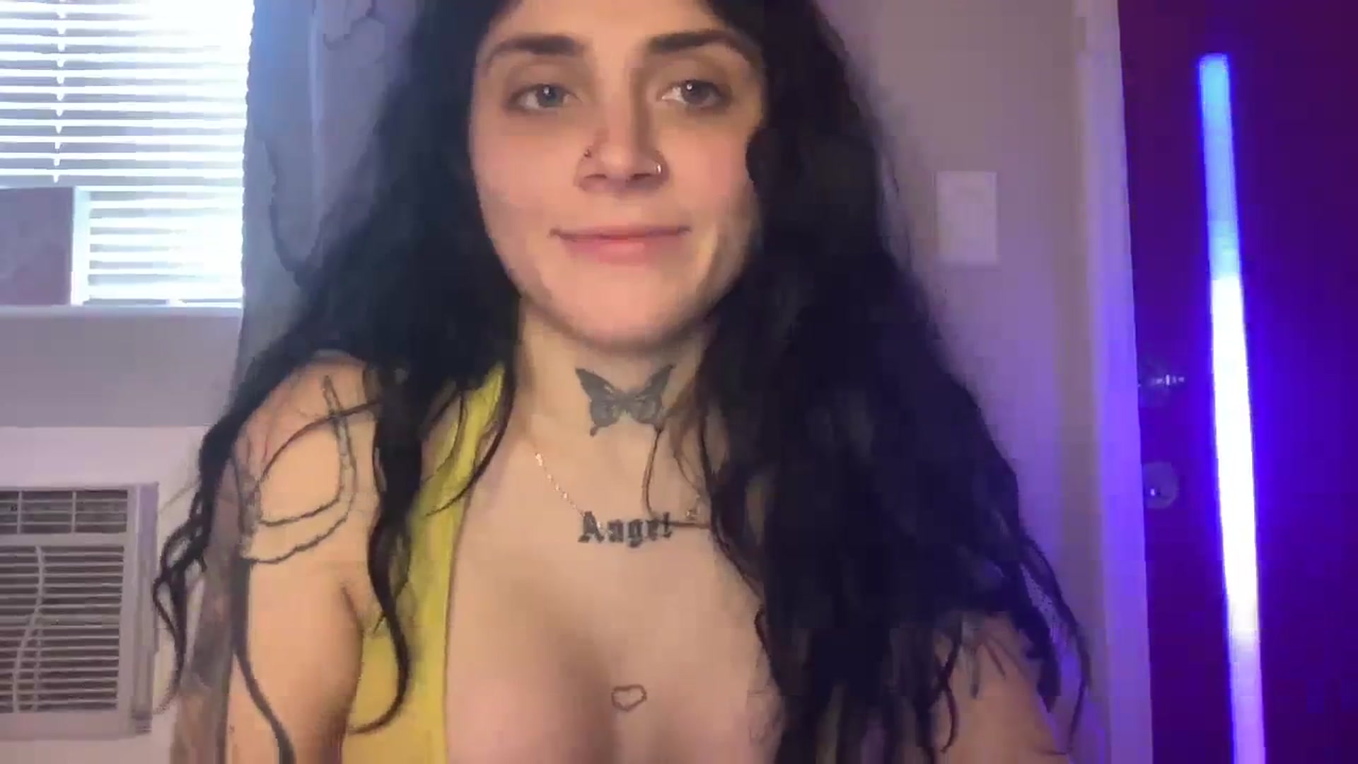 Gallery image thumbnail from JazmineJadexo's myfreecams stream on, 11/05/2023, 17:36 image 14 of 20