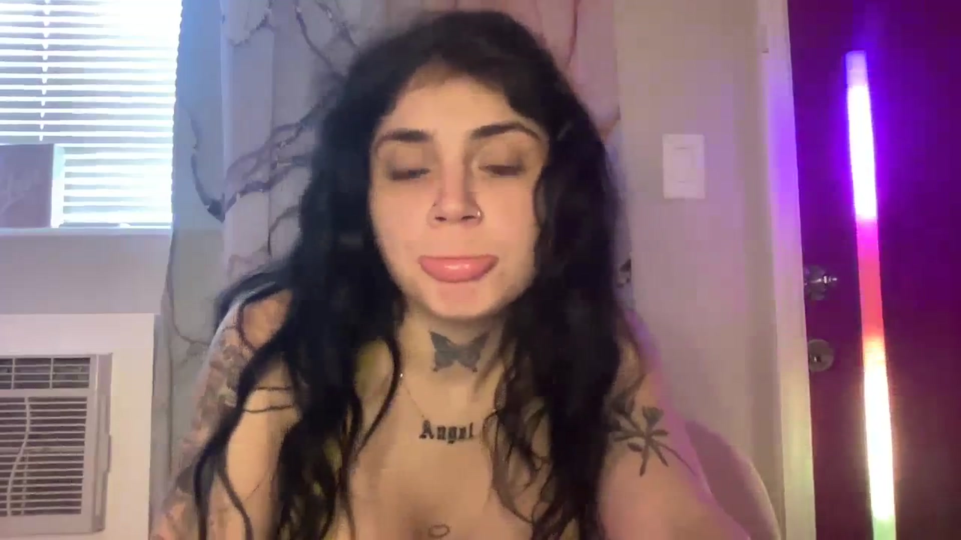 Gallery image thumbnail from JazmineJadexo's myfreecams stream on, 11/05/2023, 17:36 image 9 of 20