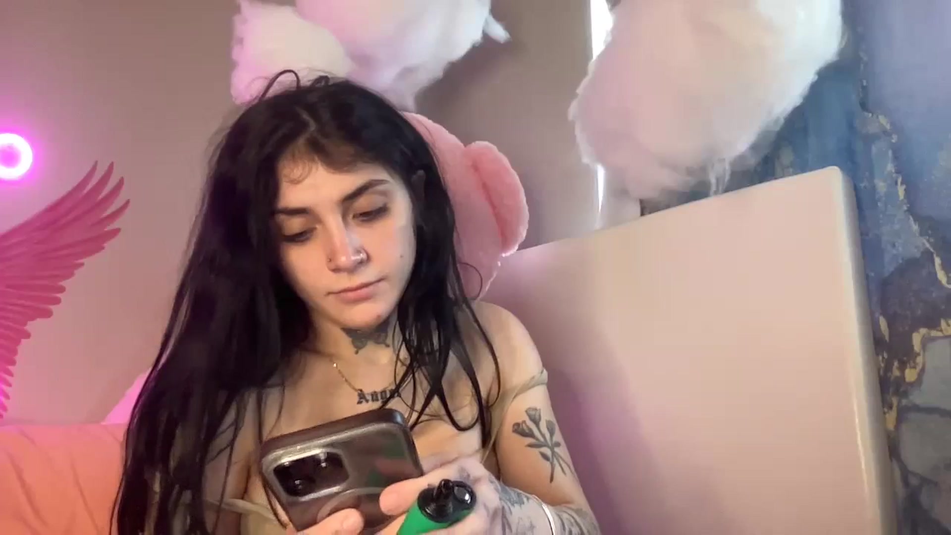 Gallery image thumbnail from JazmineJadexo's myfreecams stream on, 11/24/2023, 17:35 image 6 of 20