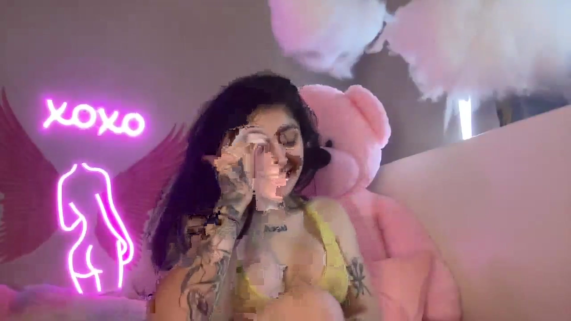 Gallery image thumbnail from JazmineJadexo's myfreecams stream on, 12/06/2023, 16:23 image 8 of 20