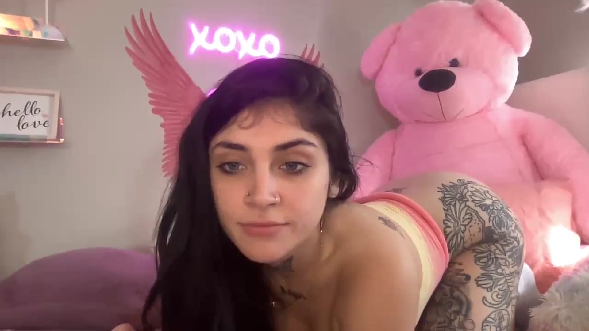 Gallery image thumbnail from JazmineJadexo's myfreecams stream on, 12/10/2023, 15:22 image 11 of 20