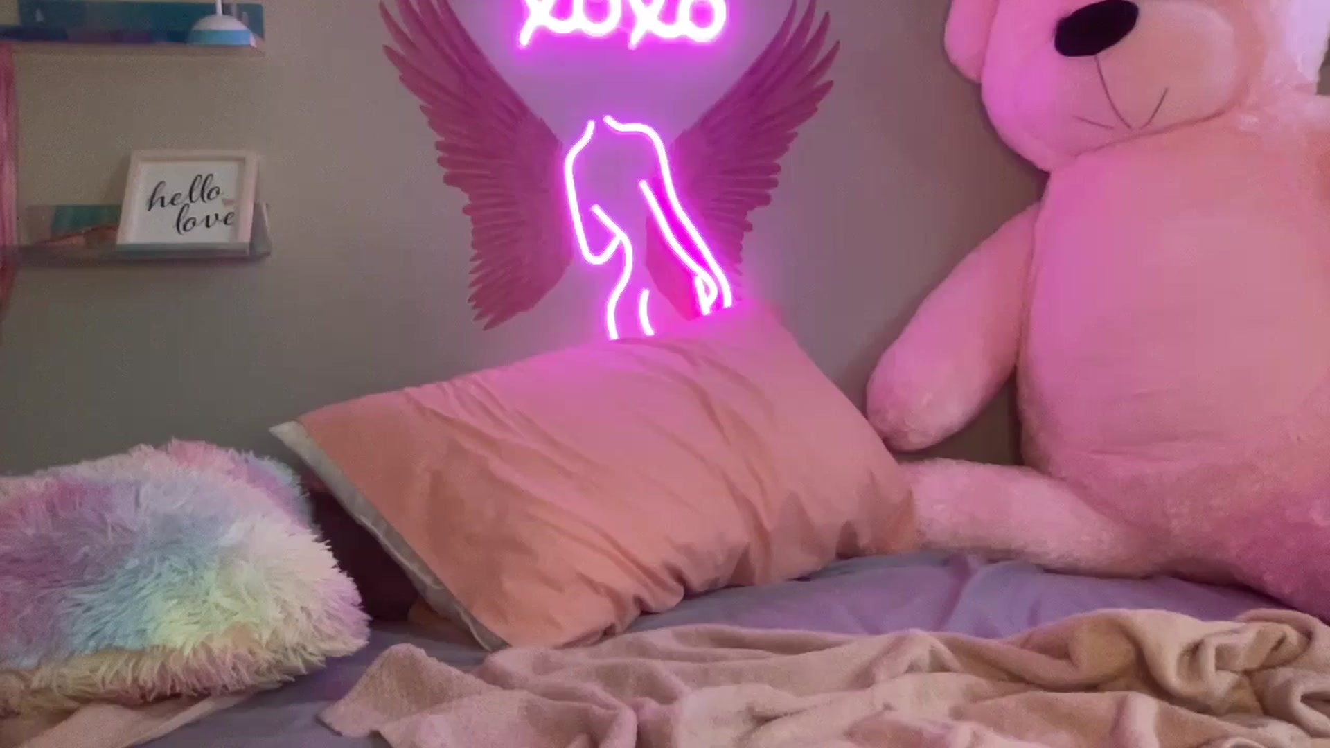 Gallery image thumbnail from JazmineJadexo's myfreecams stream on, 12/11/2023, 17:05 image 14 of 20