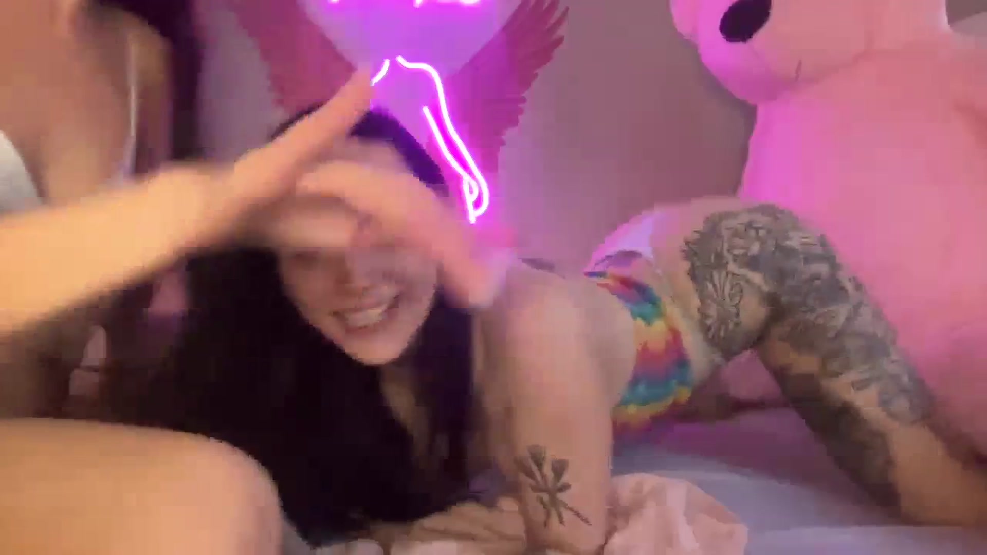 Gallery image thumbnail from JazmineJadexo's myfreecams stream on, 12/15/2023, 16:27 image 10 of 20