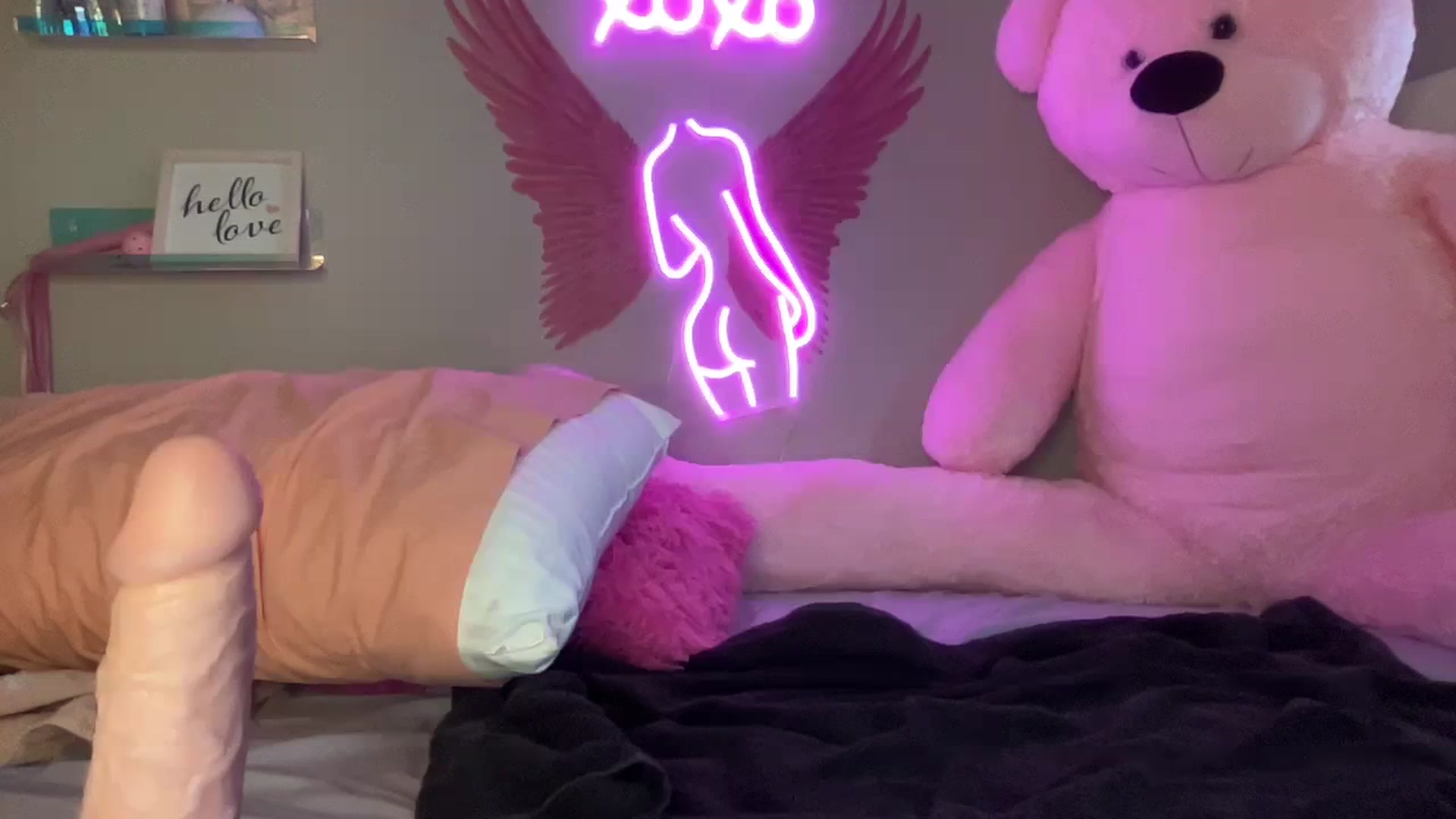 Gallery image thumbnail from JazmineJadexo's myfreecams stream on, 01/14/2024, 17:28 image 2 of 20