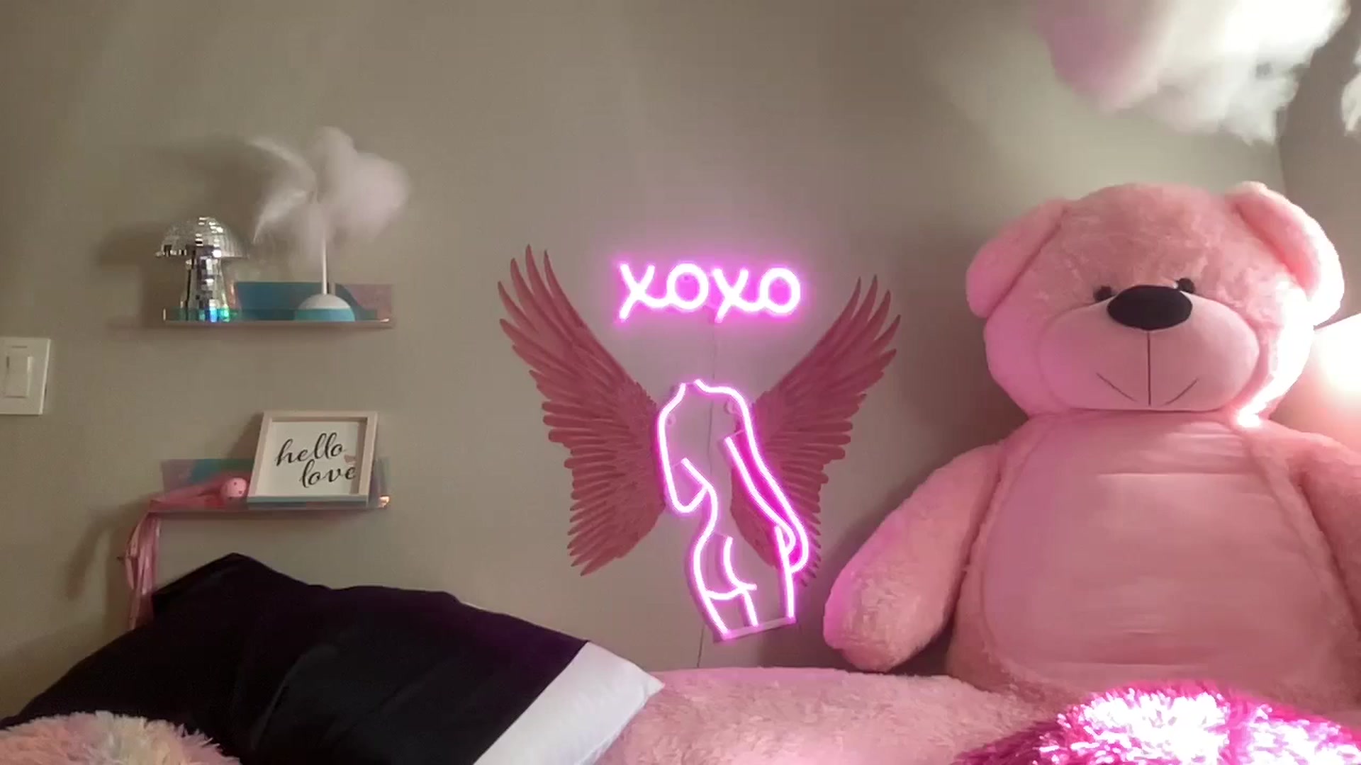 Gallery image thumbnail from JazmineJadexo's myfreecams stream on, 01/27/2024, 14:57 image 18 of 20
