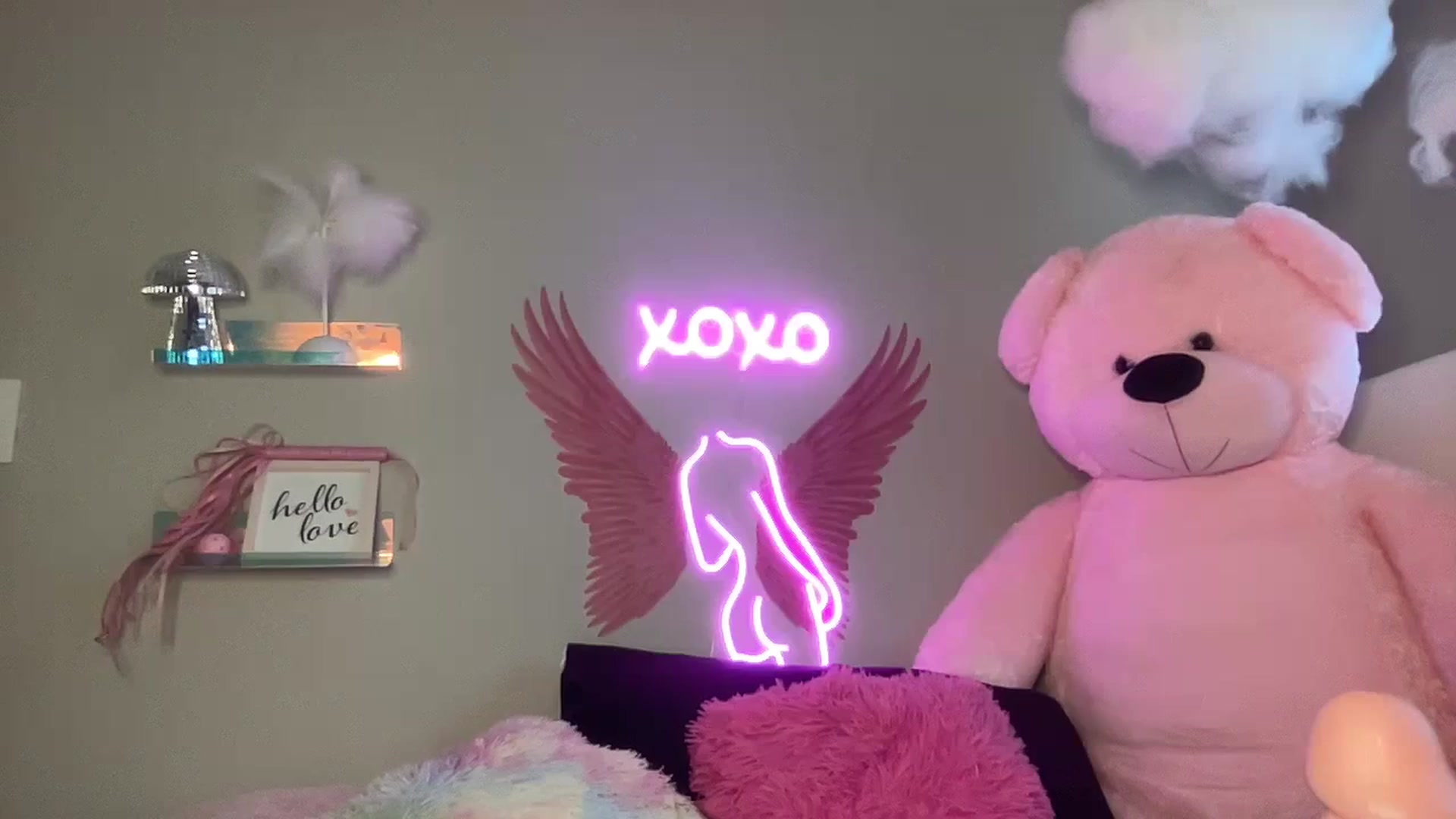 Gallery image thumbnail from JazmineJadexo's myfreecams stream on, 02/02/2024, 16:43 image 19 of 20