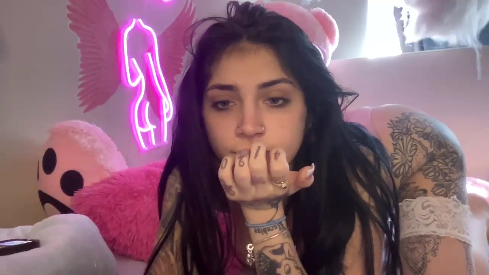 Gallery image thumbnail from JazmineJadexo's myfreecams stream on, 02/17/2024, 15:11 image 16 of 20