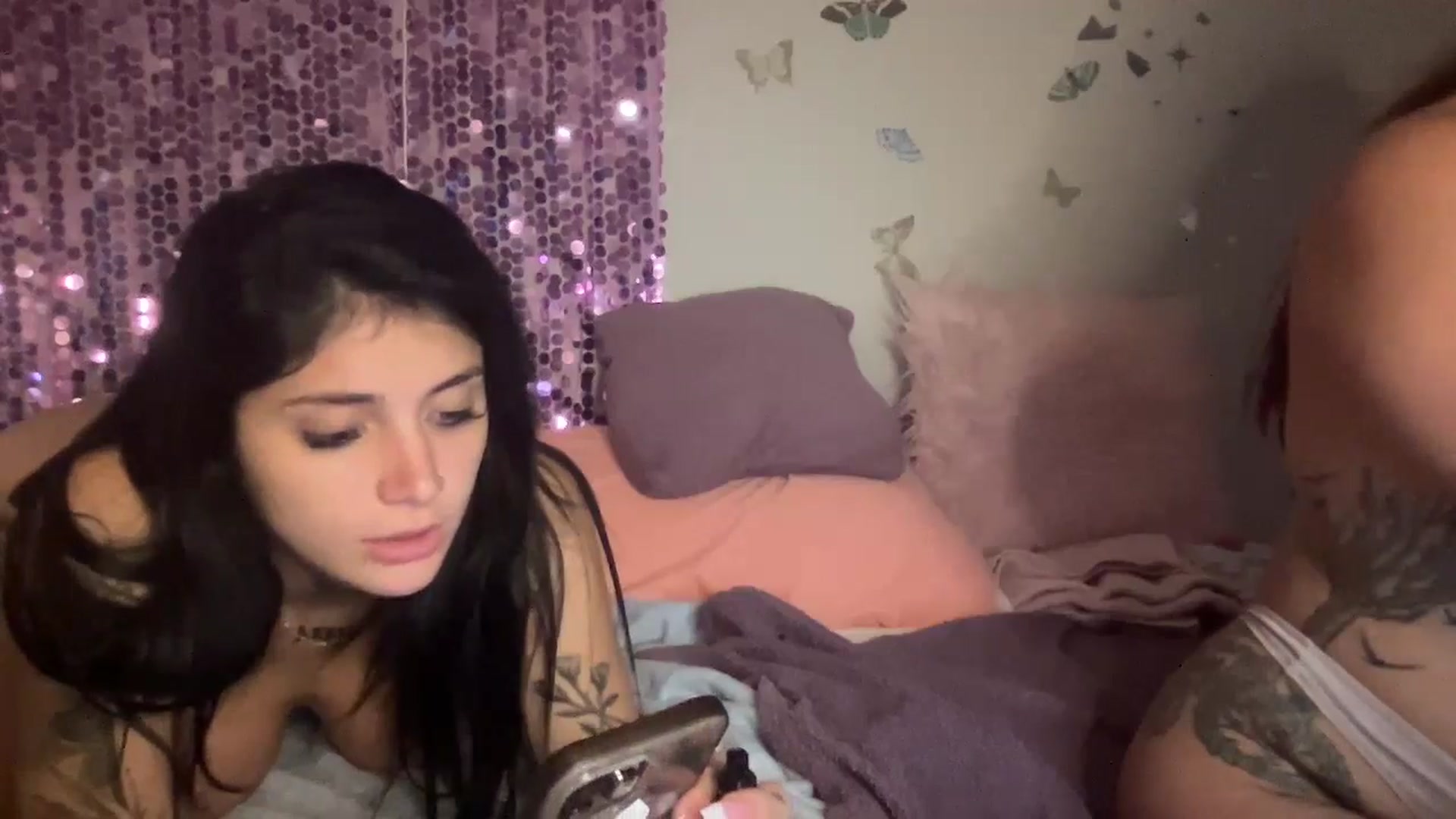 Gallery image thumbnail from JazmineJadexo's myfreecams stream on, 05/01/2024, 16:16 image 6 of 20