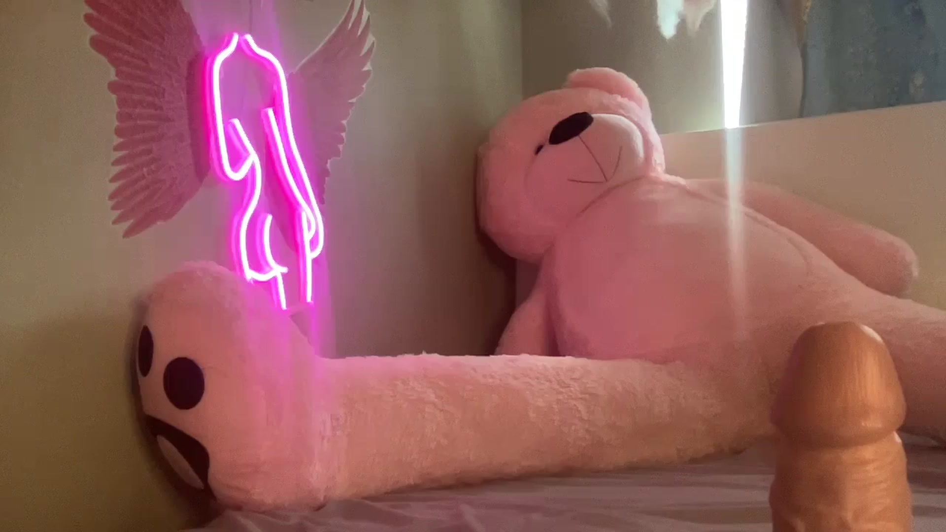 Gallery image thumbnail from JazmineJadexo's myfreecams stream on, 05/05/2024, 15:17 image 2 of 20