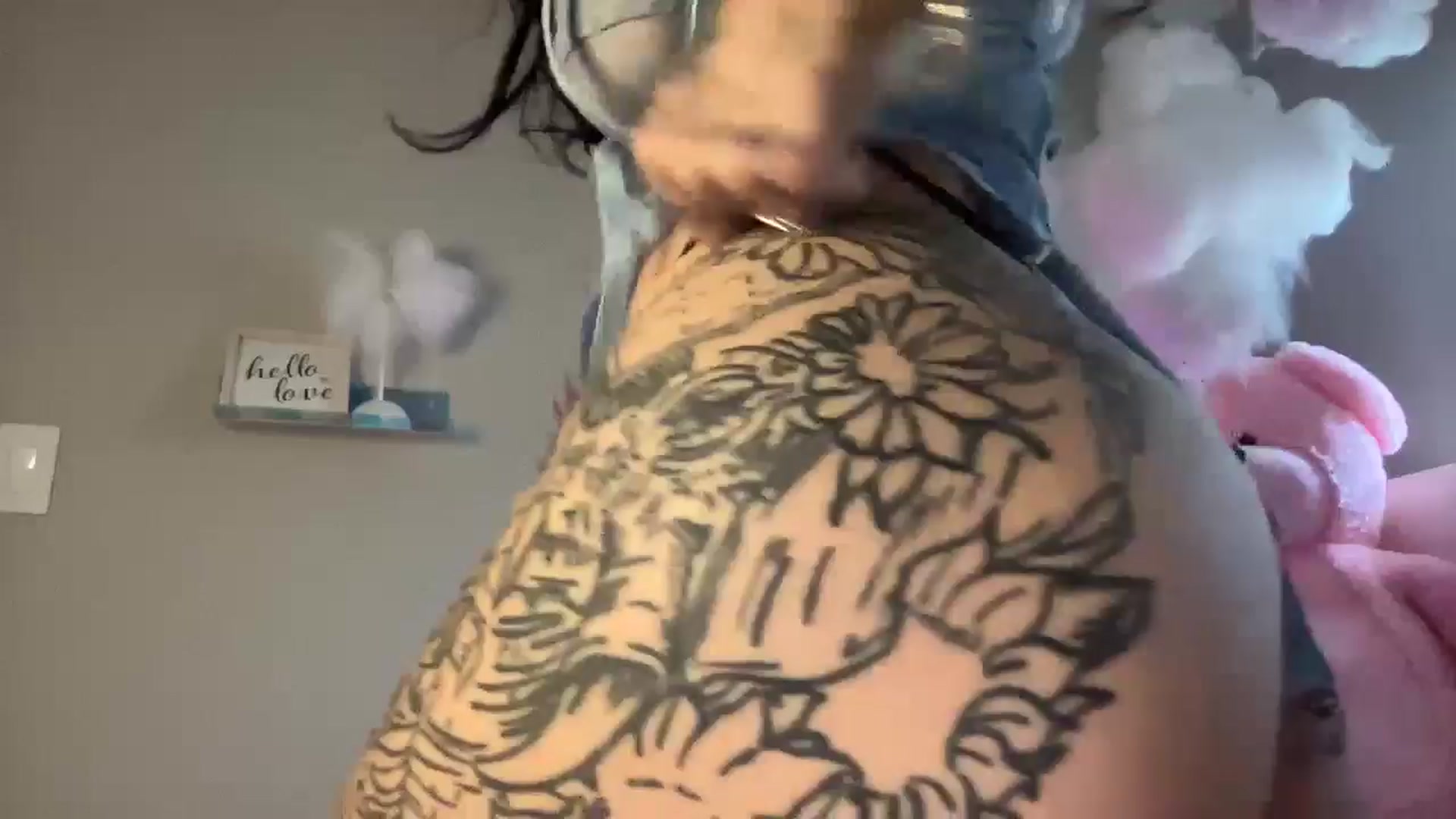 Gallery image thumbnail from JazmineJadexo's myfreecams stream on, 05/09/2024, 15:39 image 9 of 20