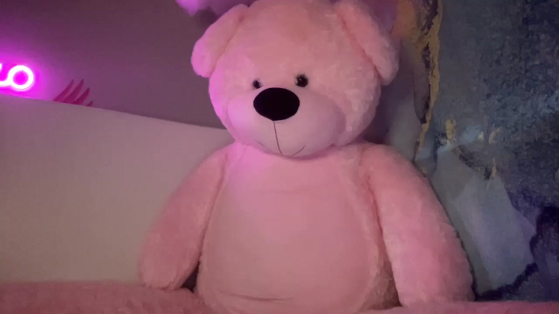 Gallery image thumbnail from JazmineJadexo's myfreecams stream on, 06/11/2024, 15:57 image 6 of 20