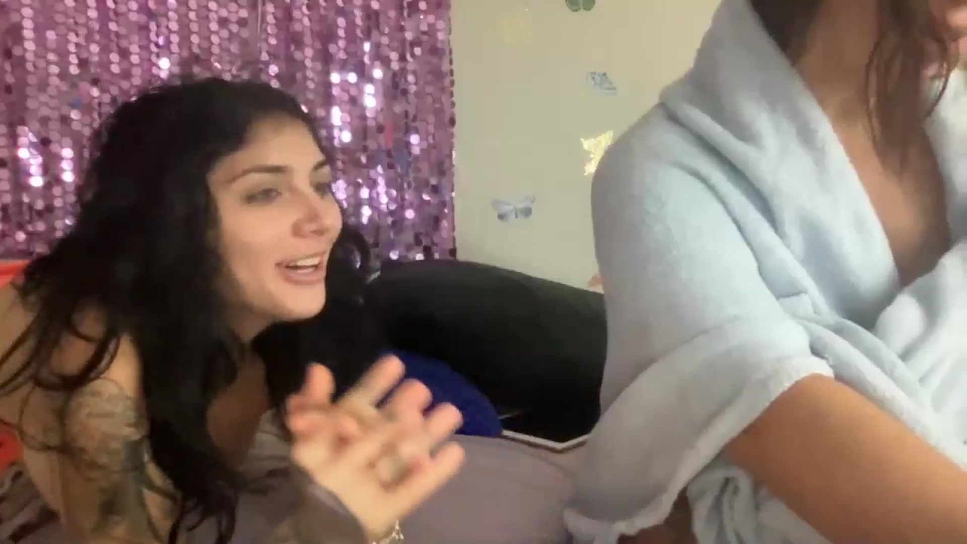 Gallery image thumbnail from JazmineJadexo's myfreecams stream on, 06/14/2024, 16:11 image 19 of 20