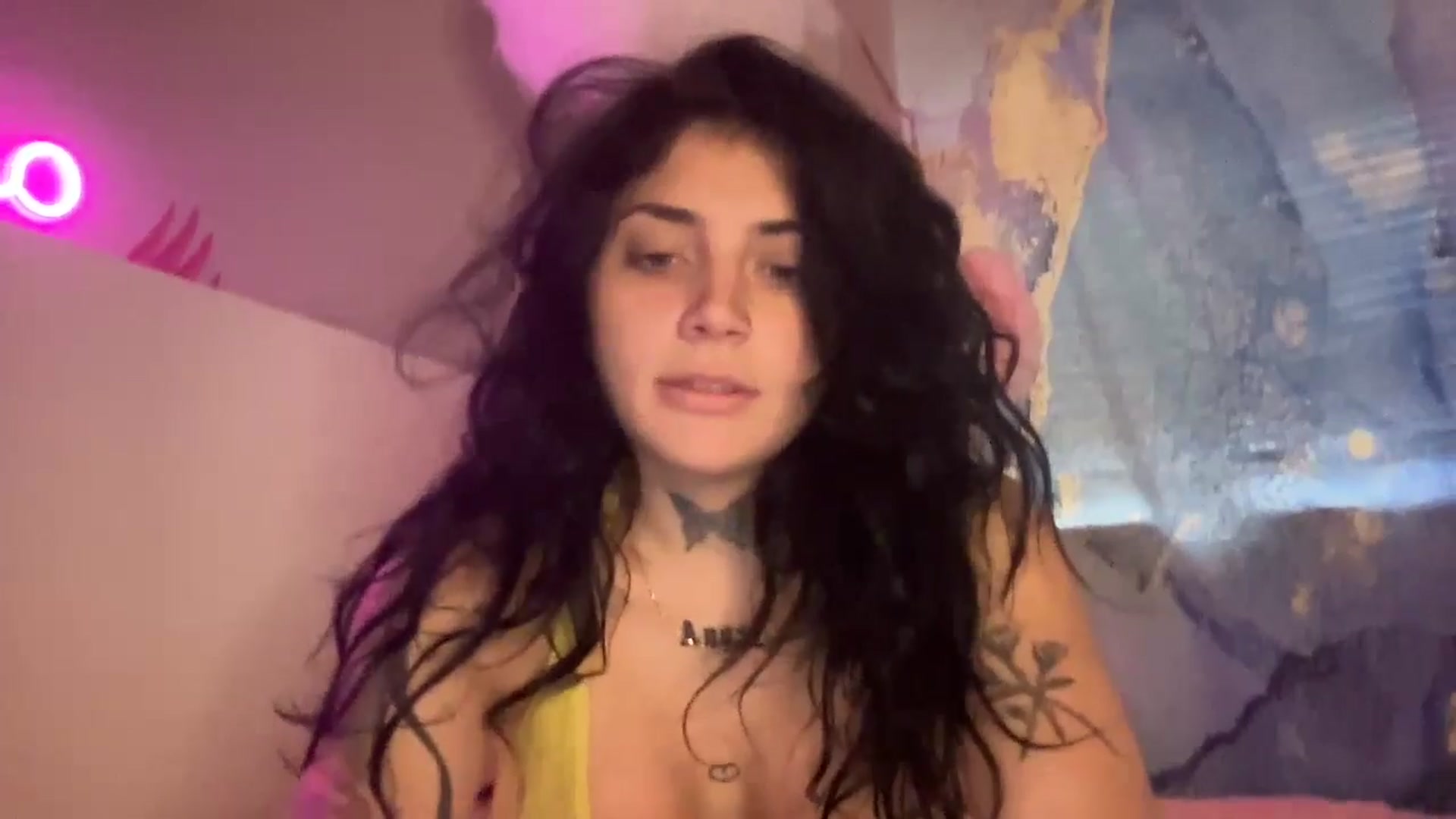 Gallery image thumbnail from JazmineJadexo's myfreecams stream on, 06/23/2024, 15:57 image 8 of 20