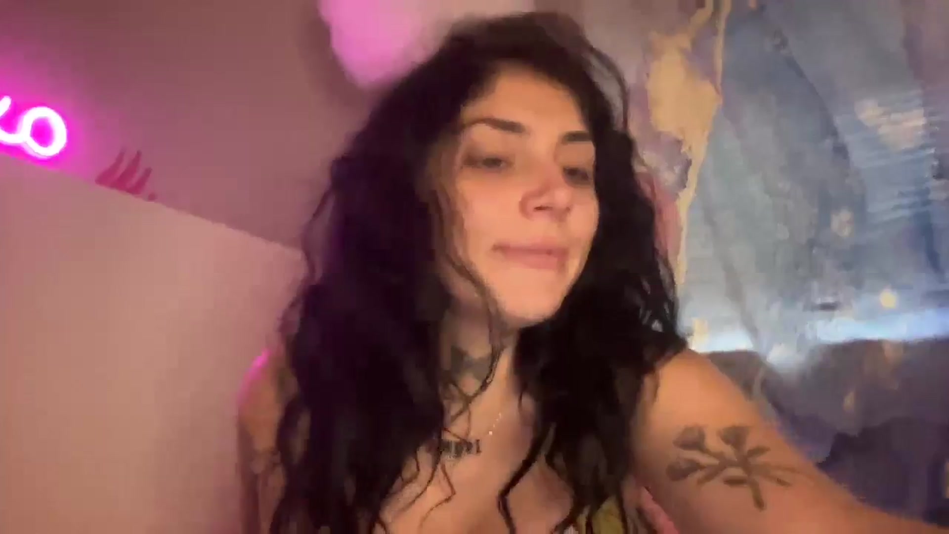 Gallery image thumbnail from JazmineJadexo's myfreecams stream on, 06/23/2024, 15:57 image 15 of 20