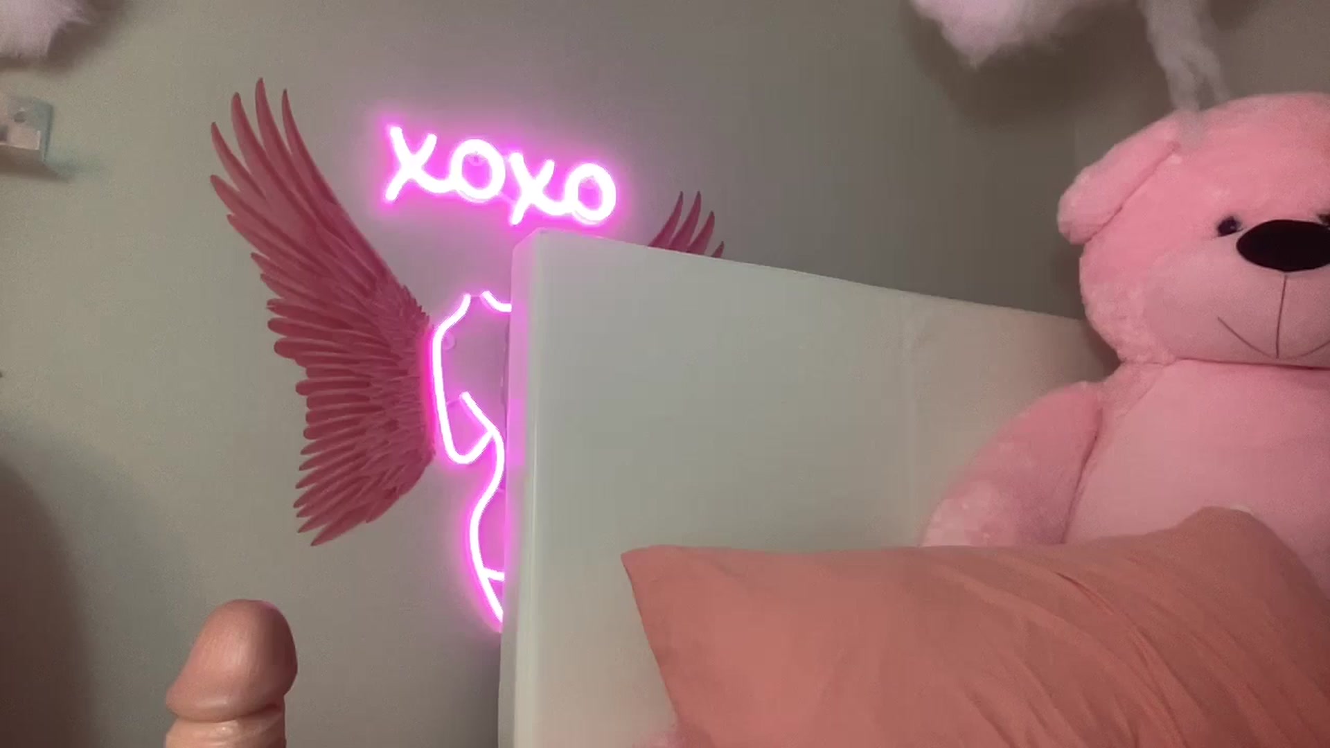 Gallery image thumbnail from JazmineJadexo's myfreecams stream on, 07/06/2024, 14:38 image 8 of 20