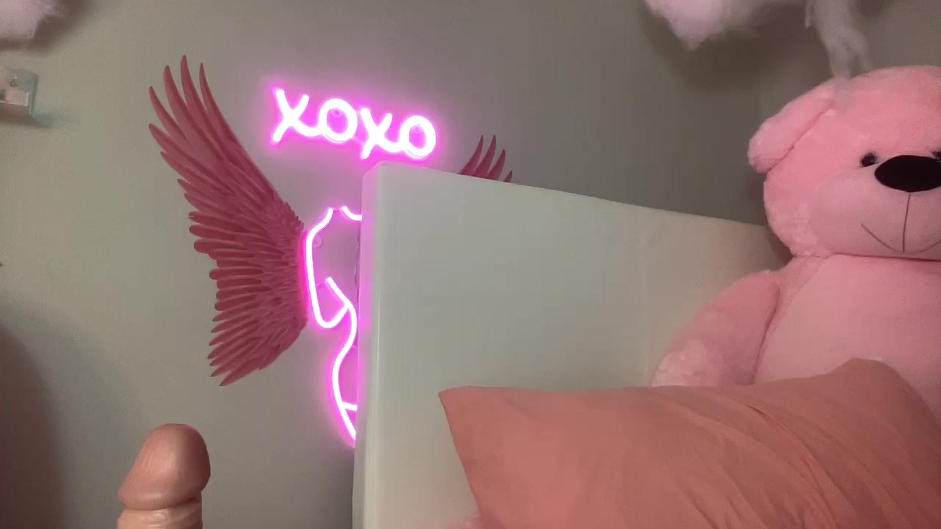 Gallery image thumbnail from JazmineJadexo's myfreecams stream on, 07/06/2024, 14:38 image 9 of 20