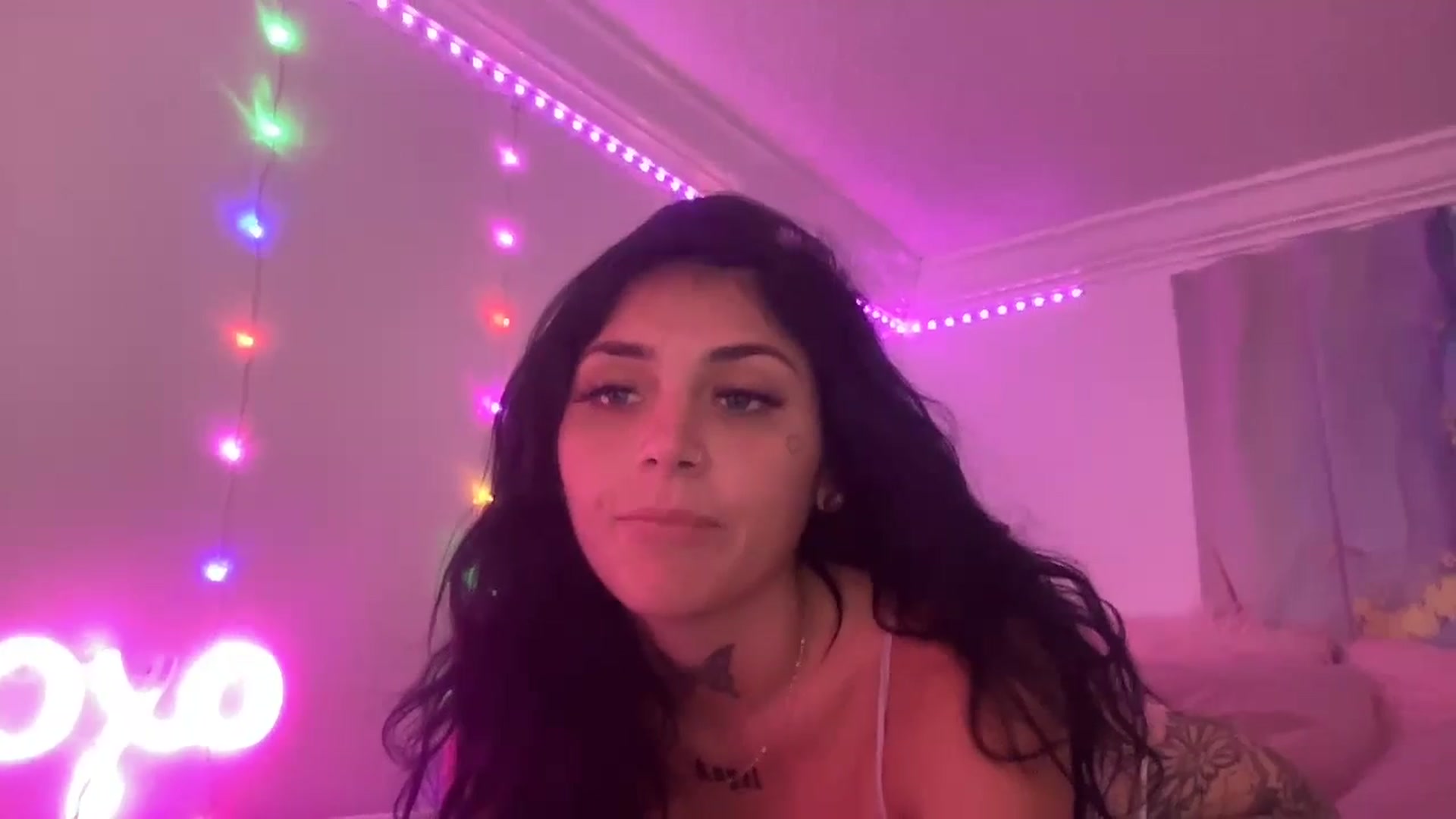 Gallery image thumbnail from JazmineJadexo's myfreecams stream on, 09/01/2024, 14:17 image 19 of 20