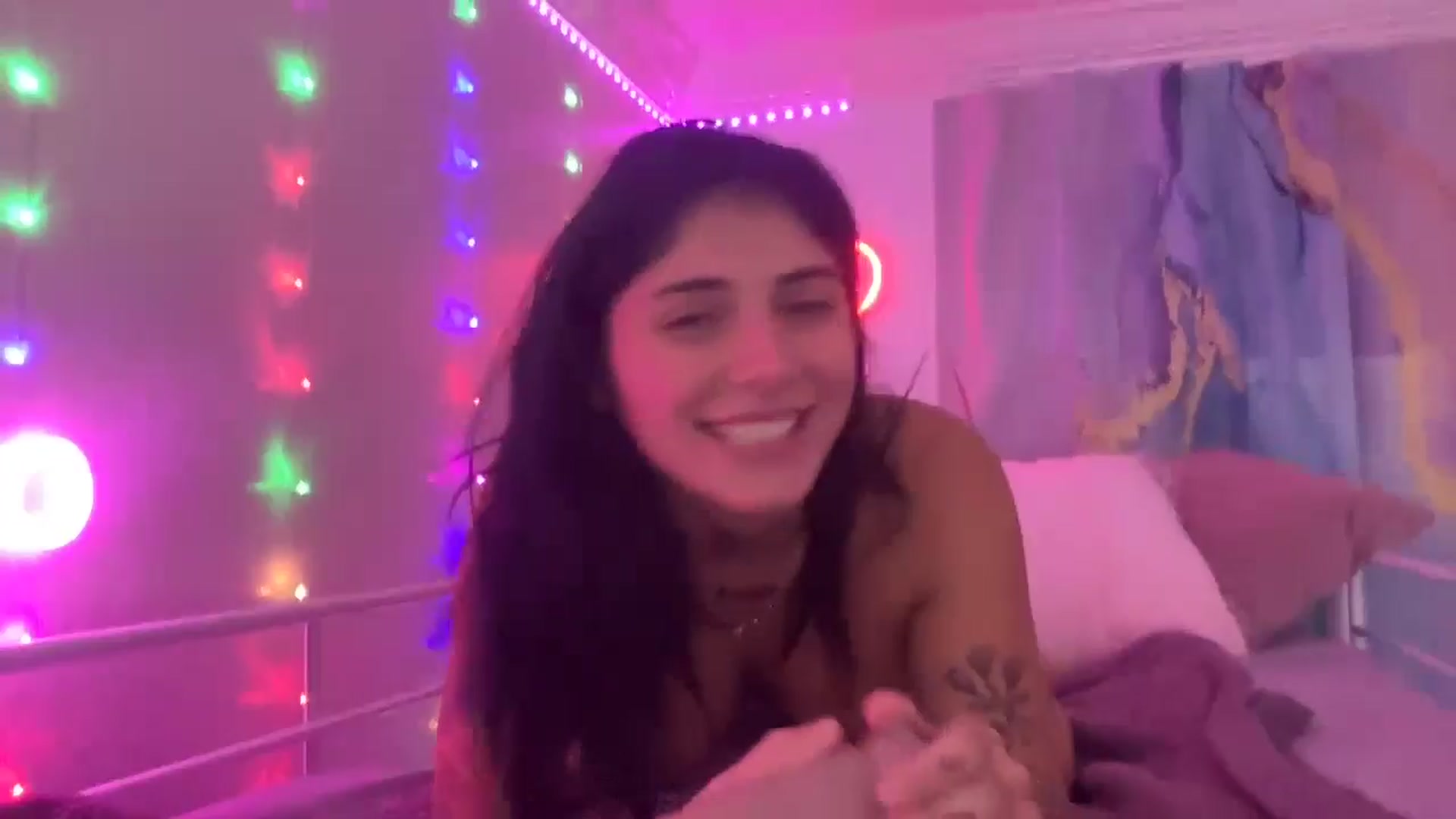 Gallery image thumbnail from JazmineJadexo's myfreecams stream on, 09/02/2024, 16:07 image 3 of 20