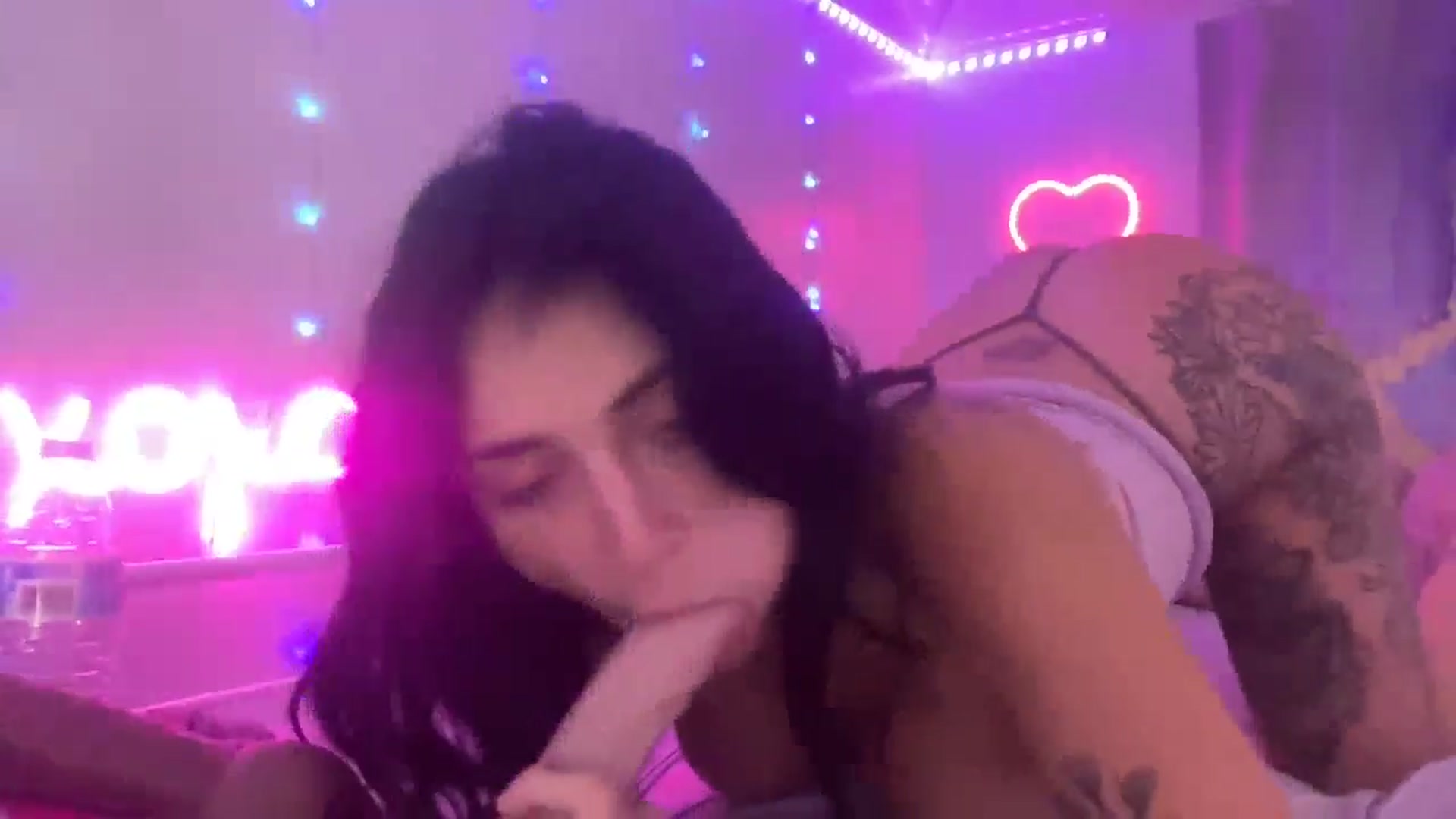Gallery image thumbnail from JazmineJadexo's myfreecams stream on, 09/03/2024, 15:11 image 2 of 20