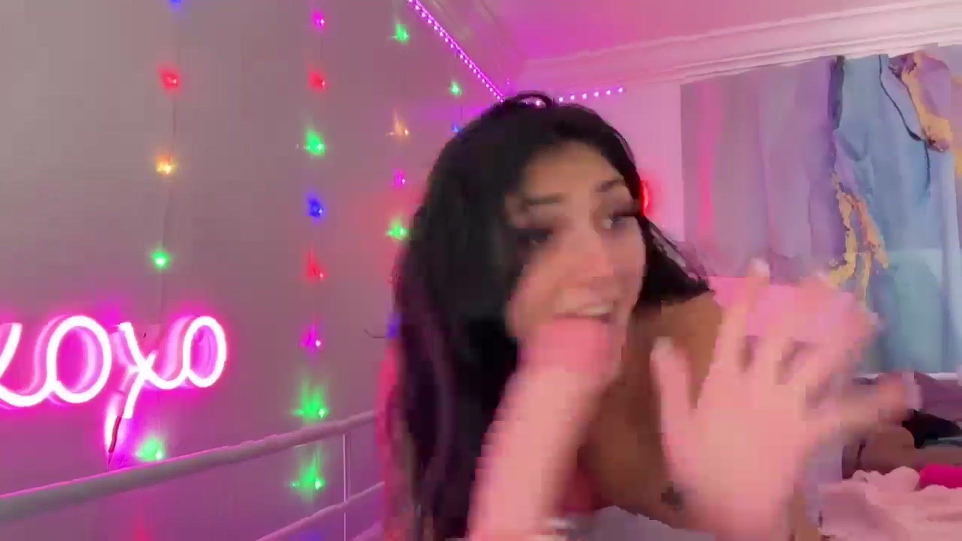 Gallery image thumbnail from JazmineJadexo's myfreecams stream on, 09/07/2024, 15:25 image 16 of 20