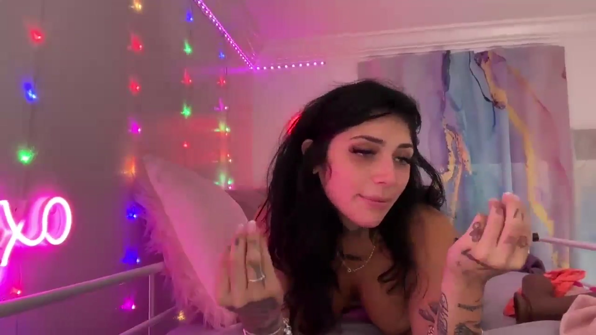 Gallery image thumbnail from JazmineJadexo's myfreecams stream on, 09/08/2024, 16:13 image 5 of 20