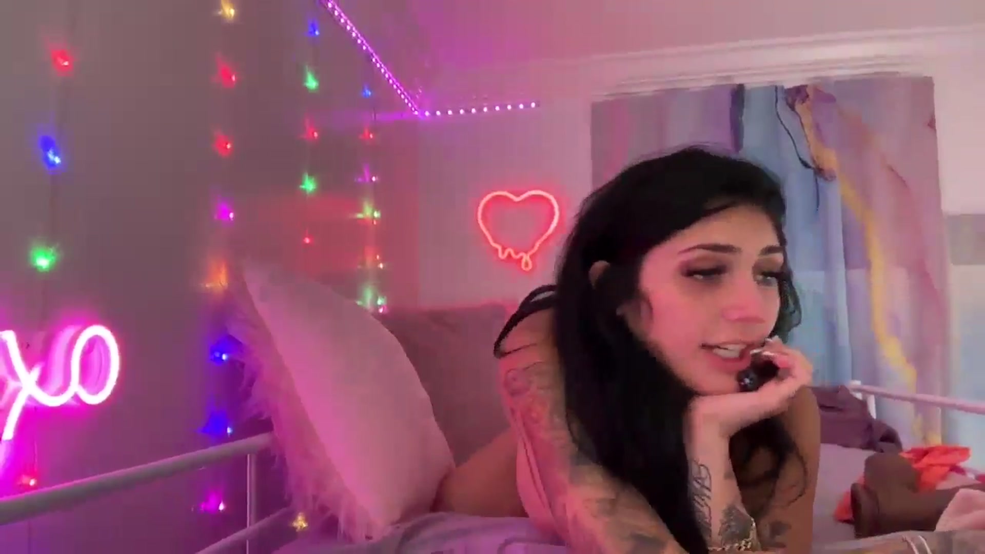 Gallery image thumbnail from JazmineJadexo's myfreecams stream on, 09/08/2024, 16:13 image 3 of 20