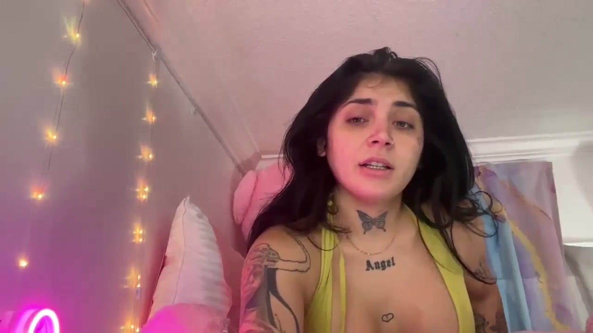 Gallery image thumbnail from JazmineJadexo's myfreecams stream on, 10/27/2024, 15:10 image 8 of 20