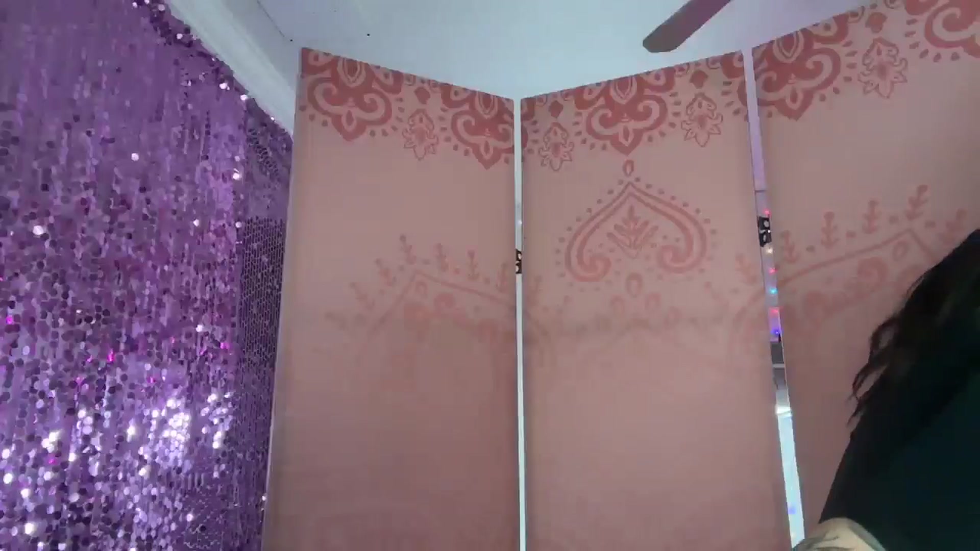 Gallery image thumbnail from JazmineJadexo's myfreecams stream on, 11/24/2024, 17:20 image 10 of 20