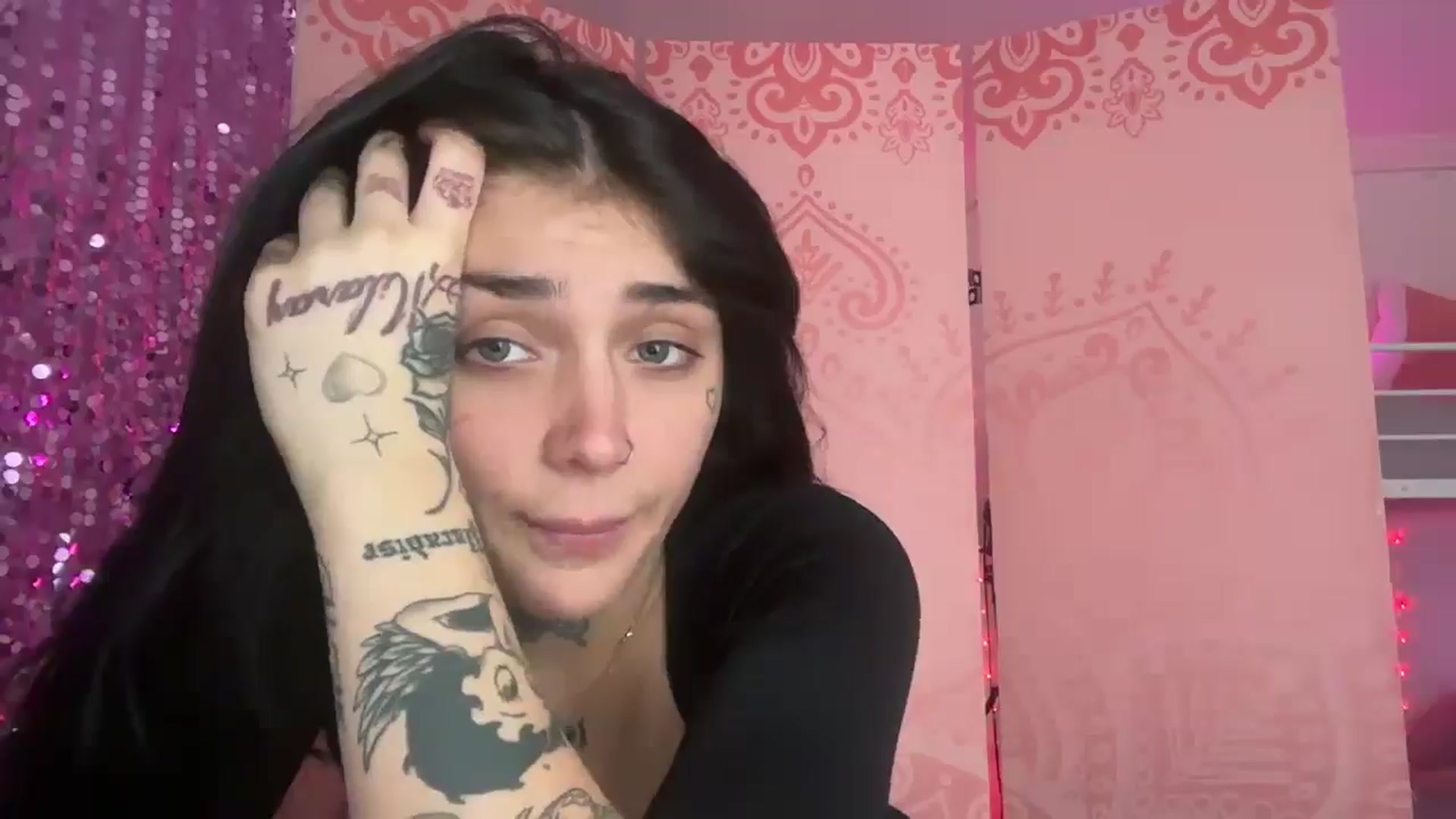 Gallery image thumbnail from JazmineJadexo's myfreecams stream on, 11/27/2024, 18:32 image 15 of 20