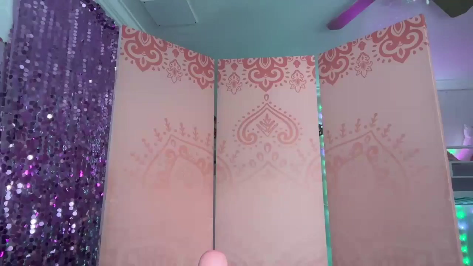 Gallery image thumbnail from JazmineJadexo's myfreecams stream on, 11/28/2024, 14:16 image 1 of 20