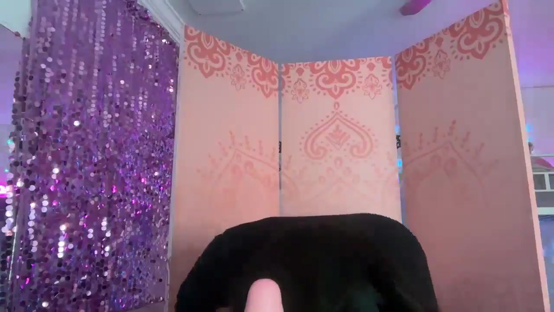 Gallery image thumbnail from JazmineJadexo's myfreecams stream on, 11/28/2024, 15:48 image 3 of 20