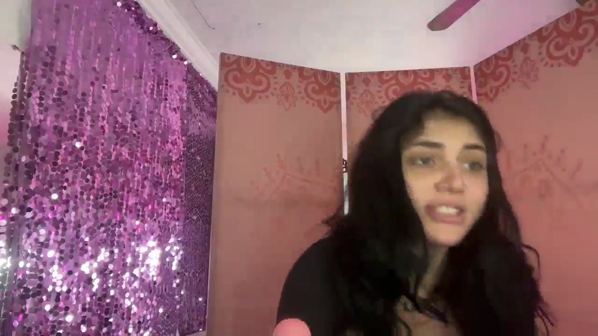 Gallery image thumbnail from JazmineJadexo's myfreecams stream on, 12/01/2024, 17:23 image 18 of 20