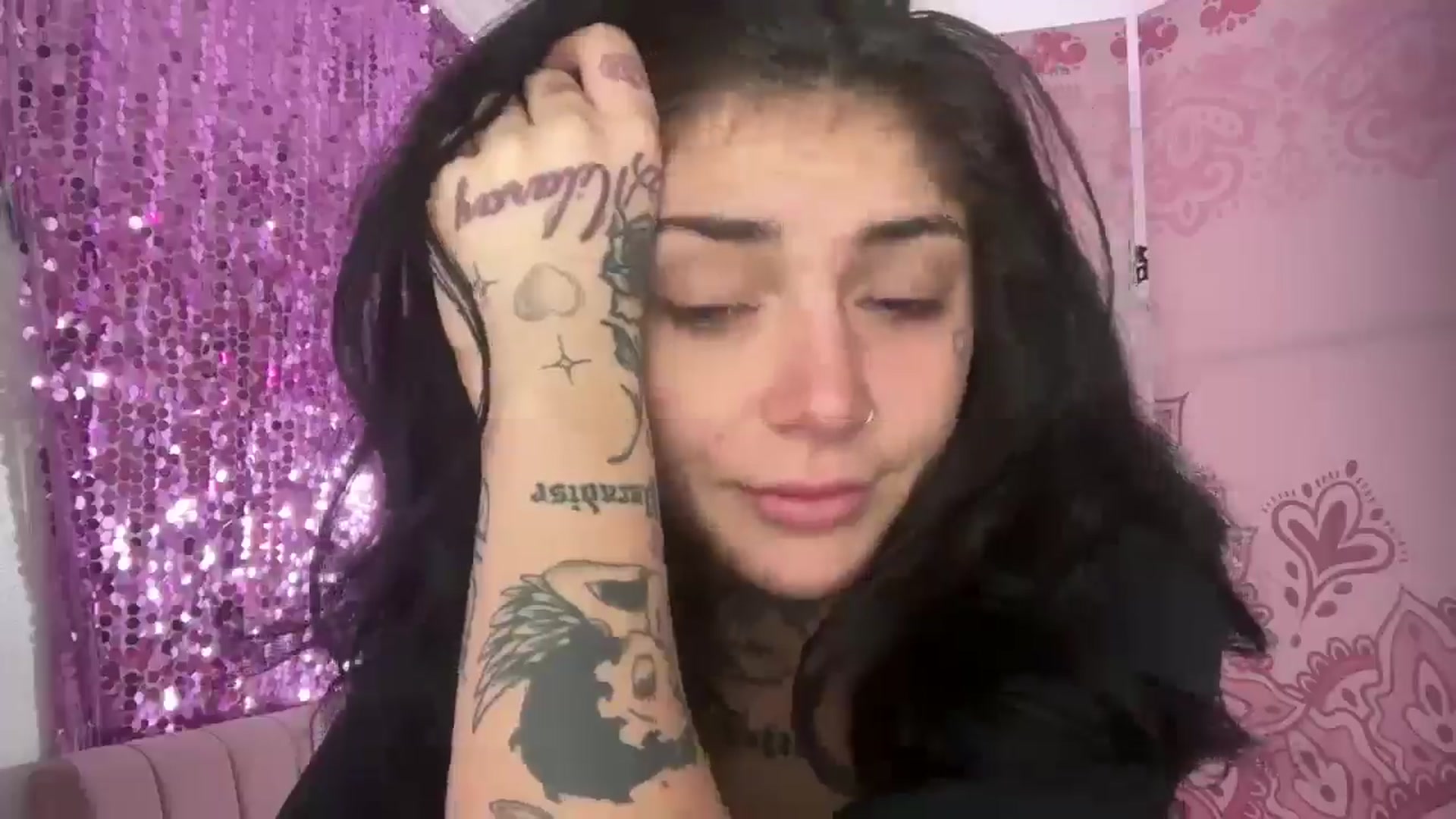 Gallery image thumbnail from JazmineJadexo's myfreecams stream on, 12/05/2024, 14:32 image 10 of 20