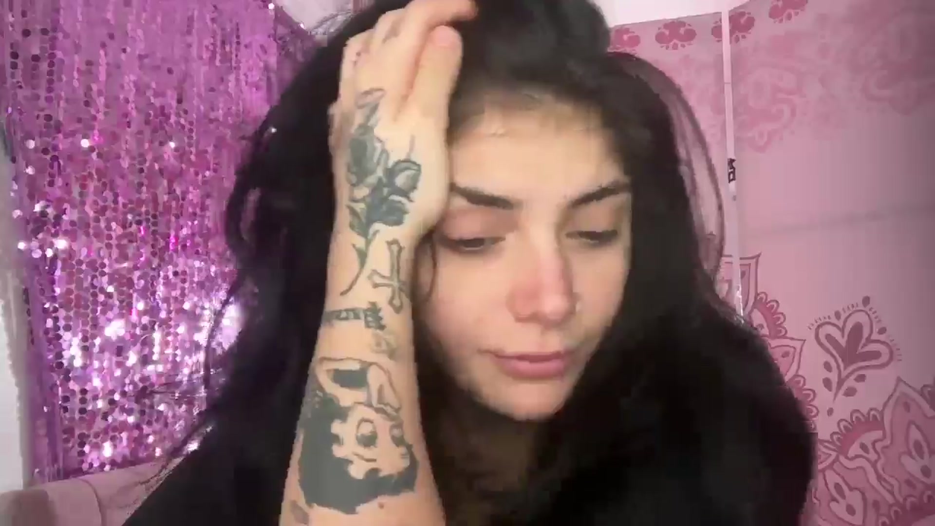 Gallery image thumbnail from JazmineJadexo's myfreecams stream on, 12/05/2024, 14:32 image 11 of 20