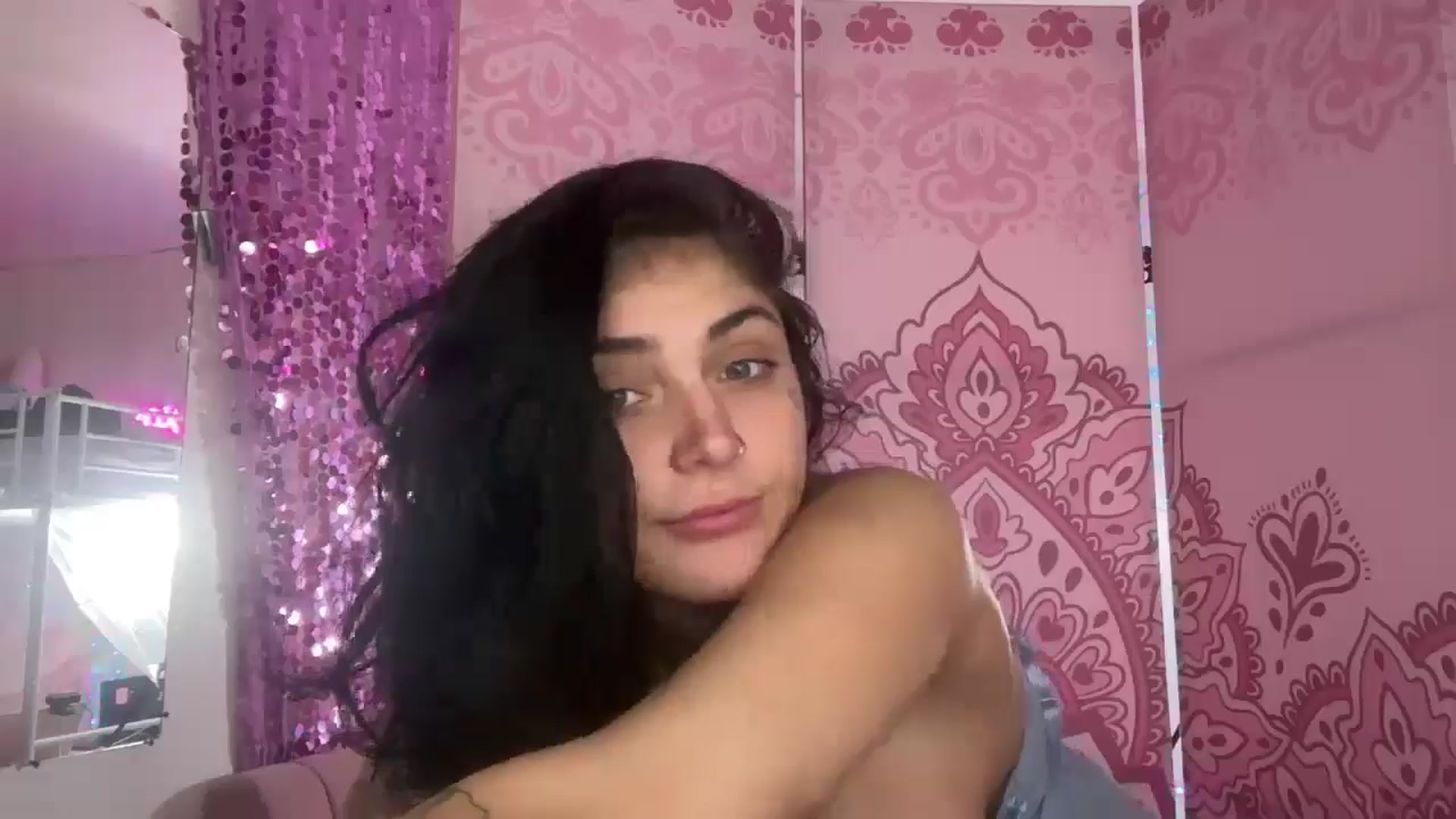 Gallery image thumbnail from JazmineJadexo's myfreecams stream on, 12/06/2024, 16:04 image 8 of 20