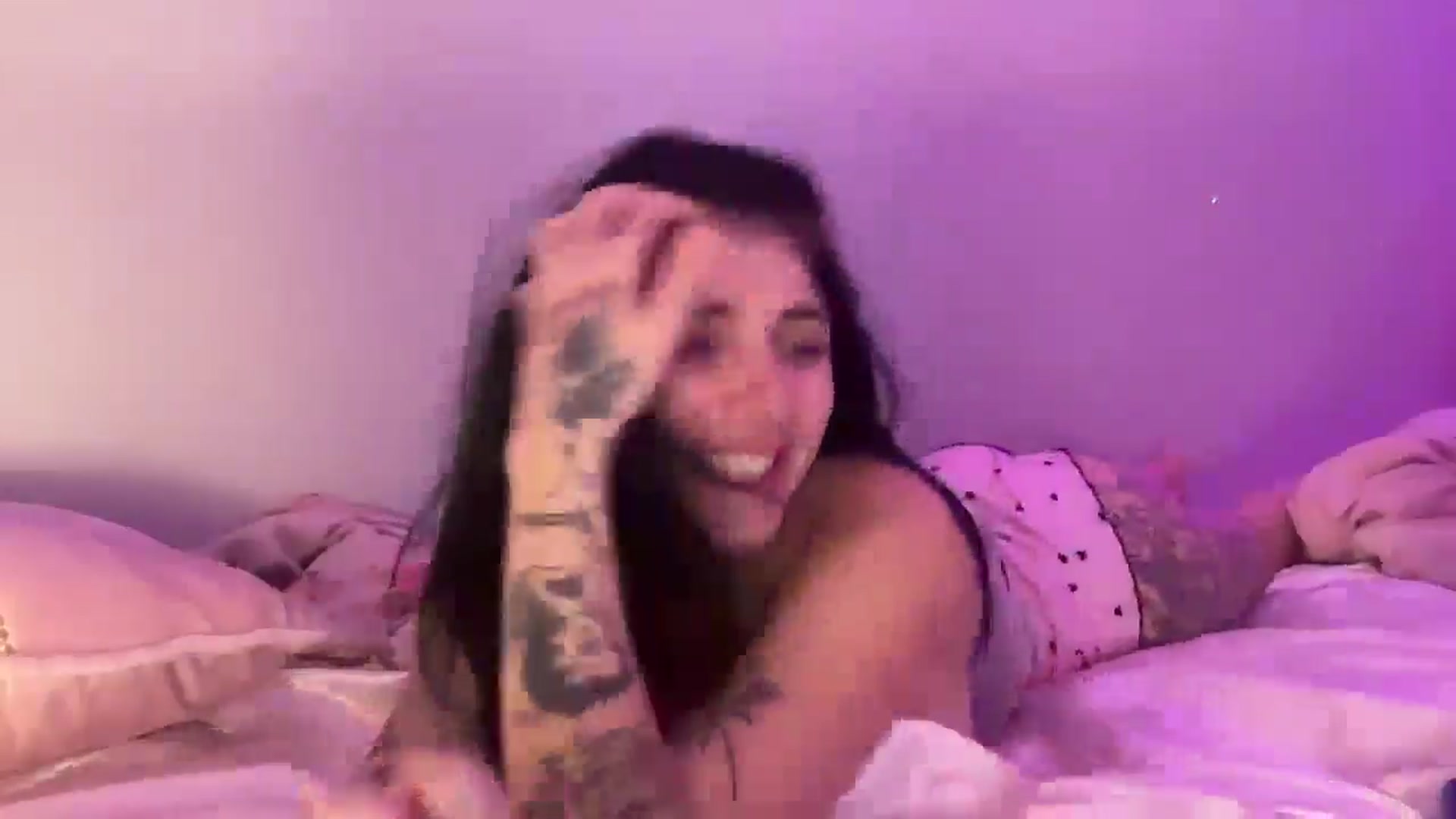 Gallery image thumbnail from JazmineJadexo's myfreecams stream on, 05/06/2025, 07:11 image 8 of 20