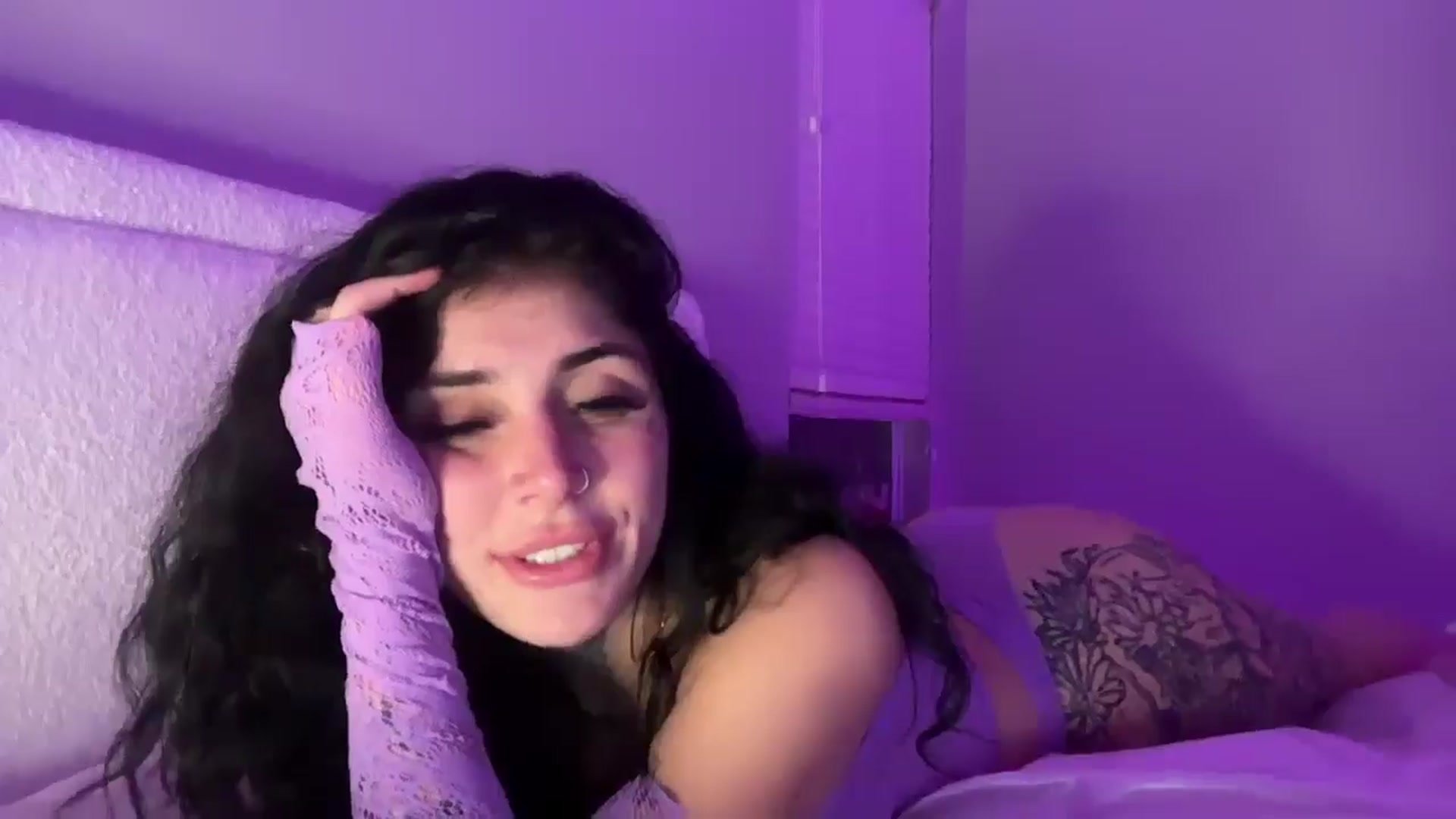 Gallery image thumbnail from JazmineJadexo's myfreecams stream on, 05/11/2025, 05:29 image 18 of 20