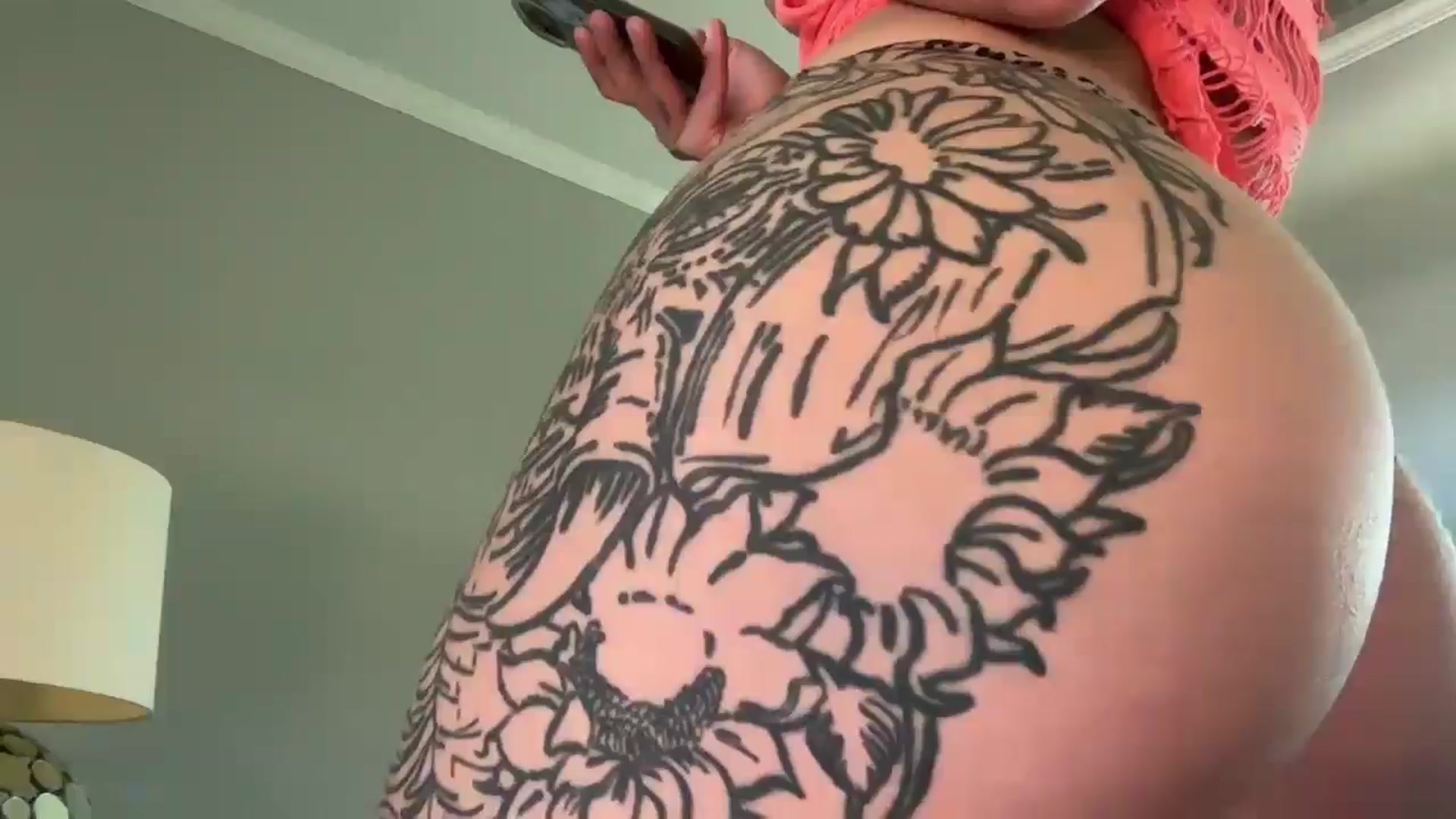 Gallery image thumbnail from JazmineJadexo's myfreecams stream on, 05/16/2025, 17:15 image 5 of 20