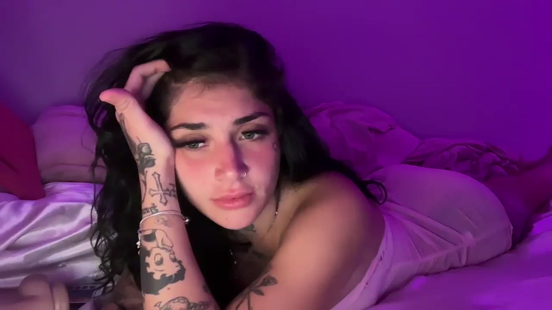 Gallery image thumbnail from JazmineJadexo's myfreecams stream on, 06/10/2025, 05:54 image 18 of 20