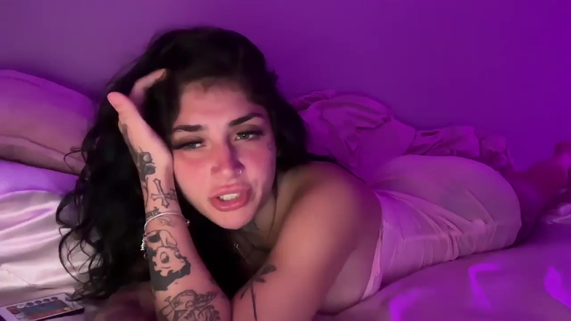 Gallery image thumbnail from JazmineJadexo's myfreecams stream on, 06/10/2025, 05:54 image 6 of 20