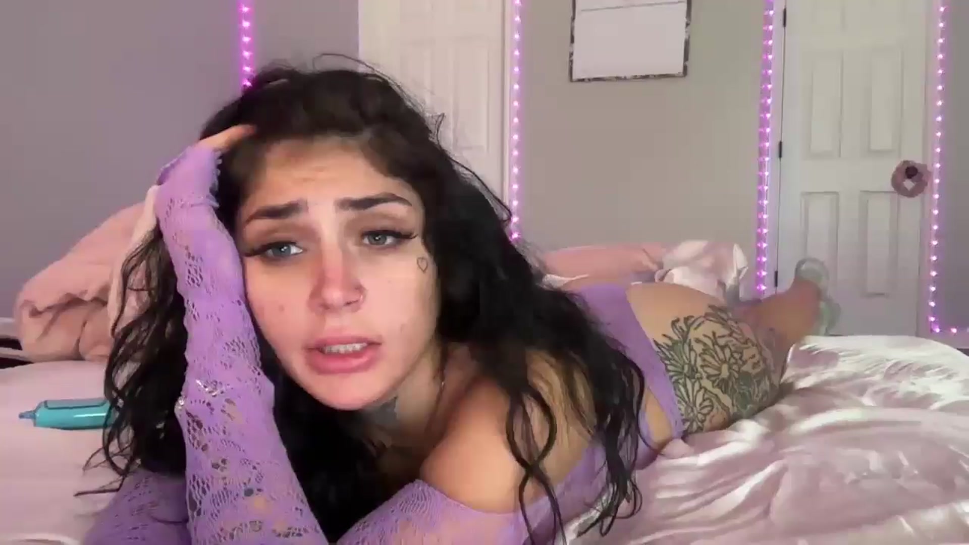 Gallery image thumbnail from JazmineJadexo's myfreecams stream on, 06/23/2025, 17:47 image 16 of 20