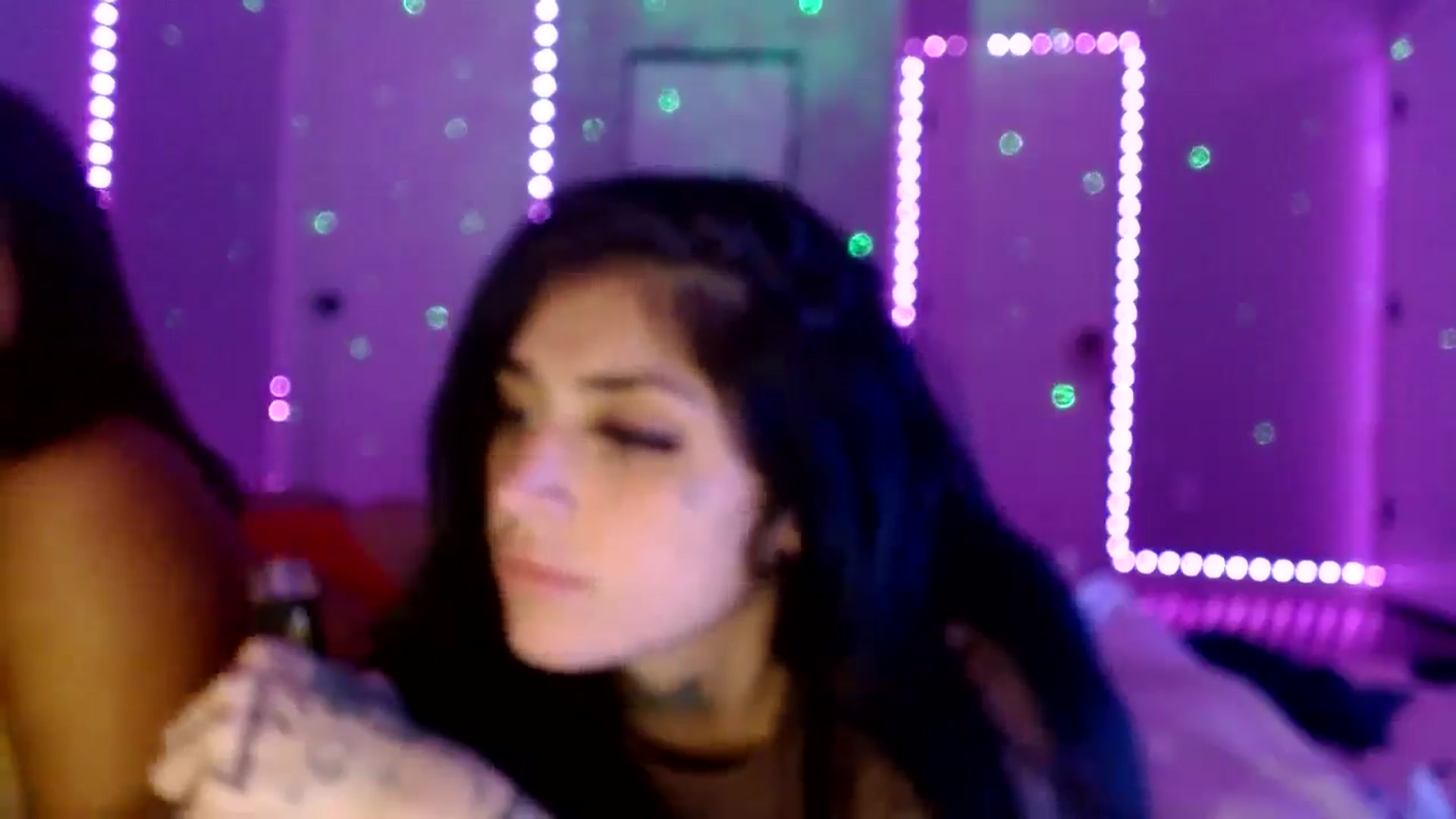 Gallery image thumbnail from JazmineJadexo's myfreecams stream on, 06/29/2025, 08:06 image 6 of 20