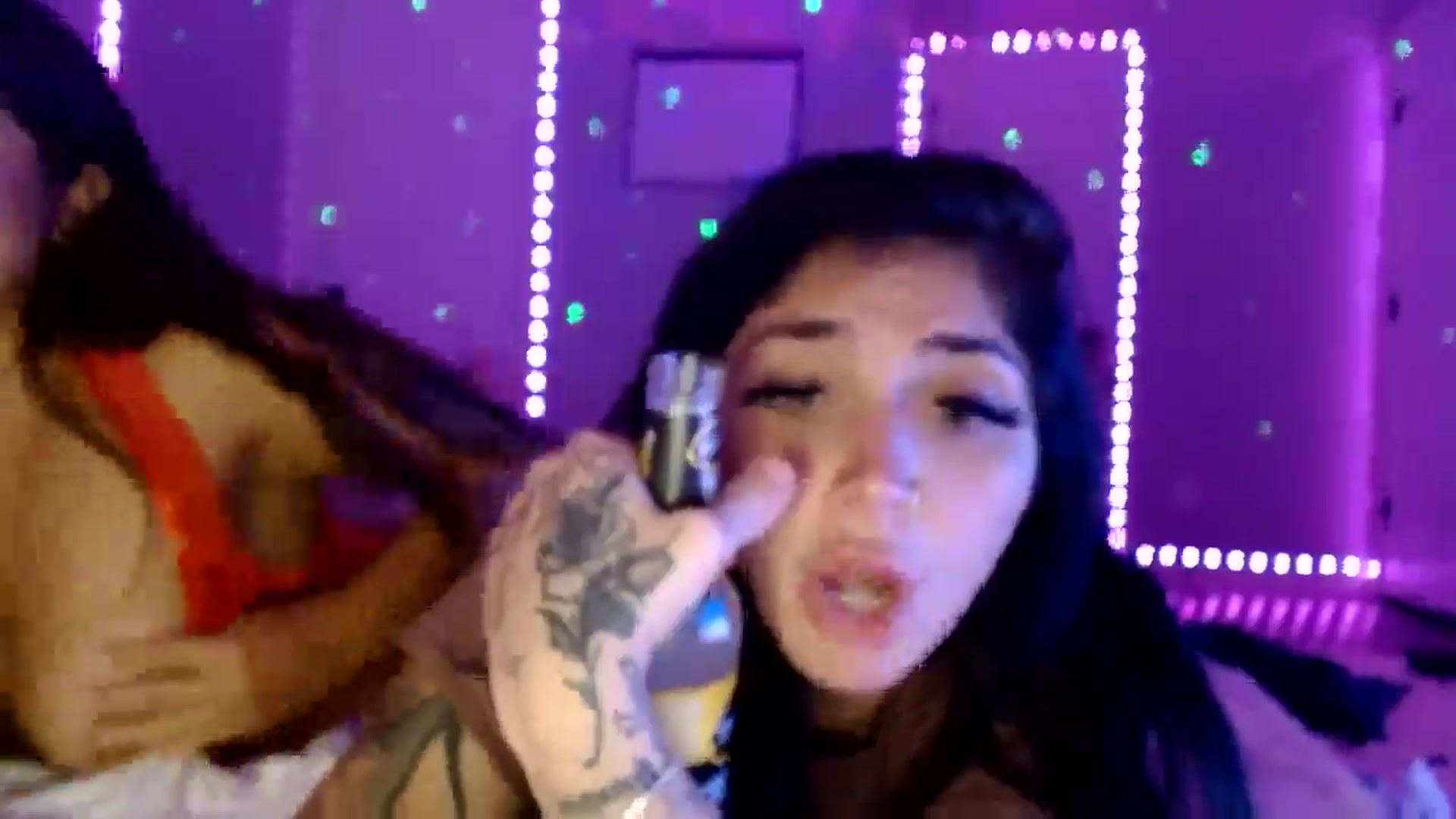 Gallery image thumbnail from JazmineJadexo's myfreecams stream on, 06/29/2025, 08:06 image 7 of 20