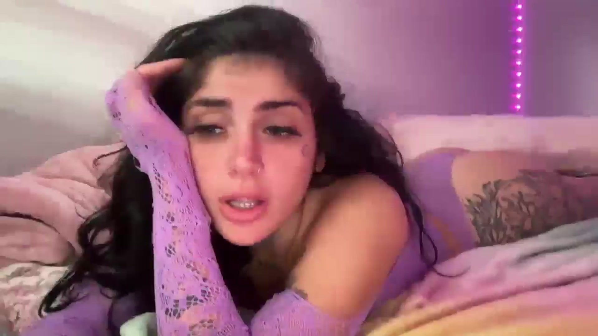 Gallery image thumbnail from JazmineJadexo's myfreecams stream on, 07/02/2025, 15:56 image 12 of 20