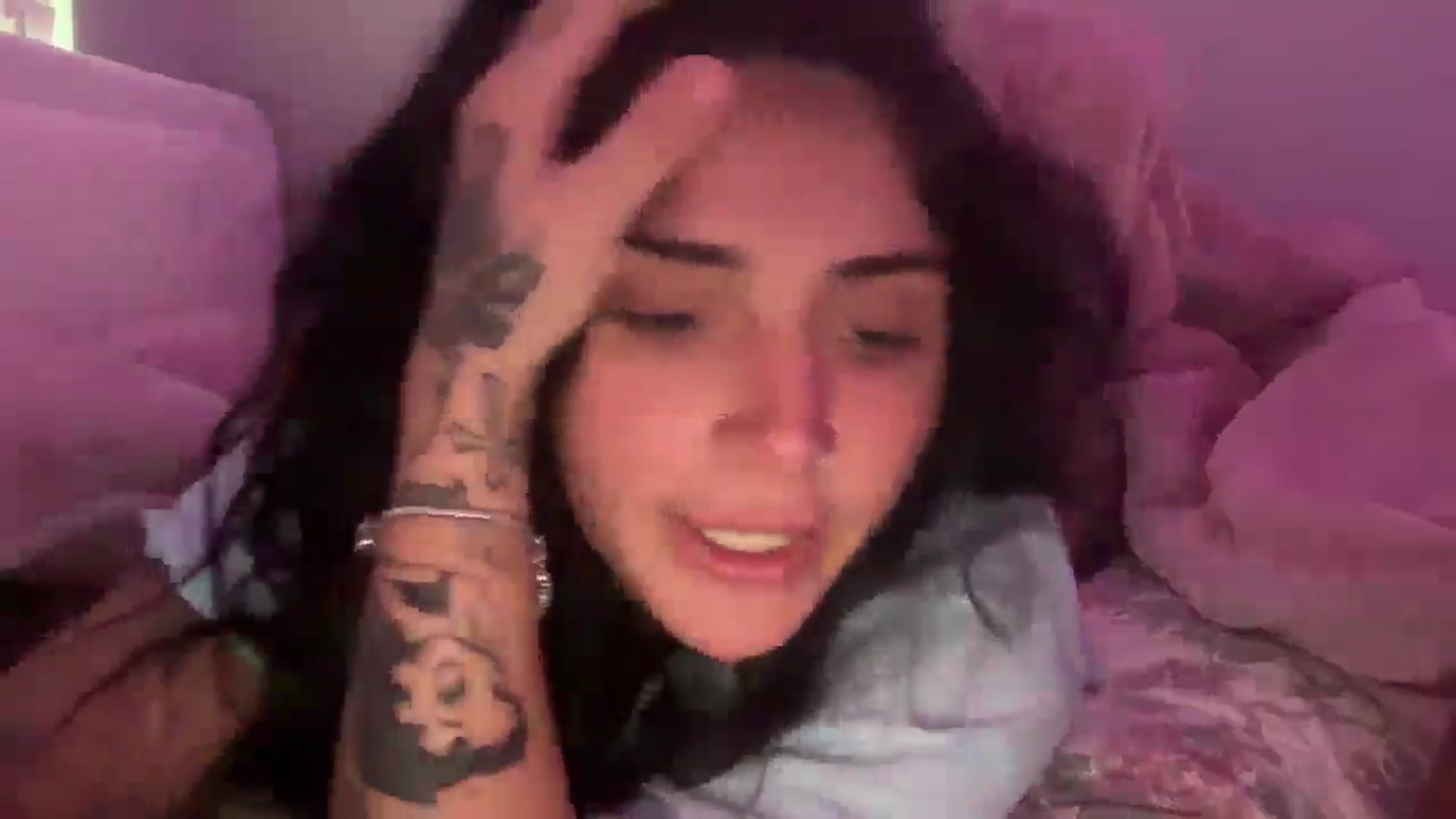 Gallery image thumbnail from JazmineJadexo's myfreecams stream on, 07/03/2025, 19:27 image 10 of 20