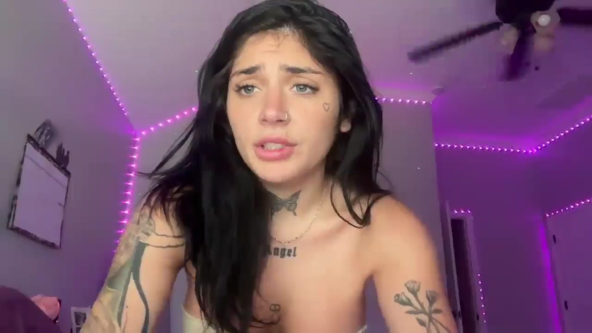 Gallery image thumbnail from JazmineJadexo's myfreecams stream on, 07/23/2025, 16:32 image 10 of 20