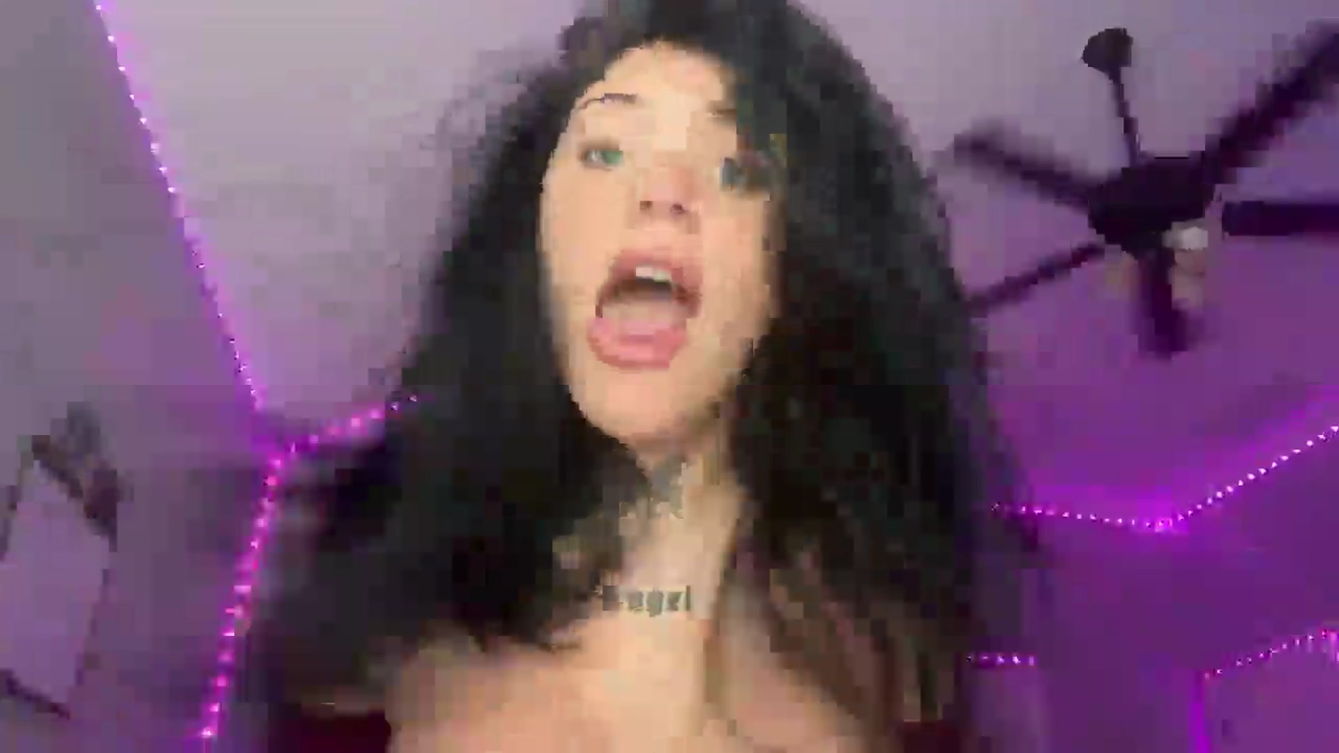 Gallery image thumbnail from JazmineJadexo's myfreecams stream on, 07/23/2025, 16:32 image 4 of 20